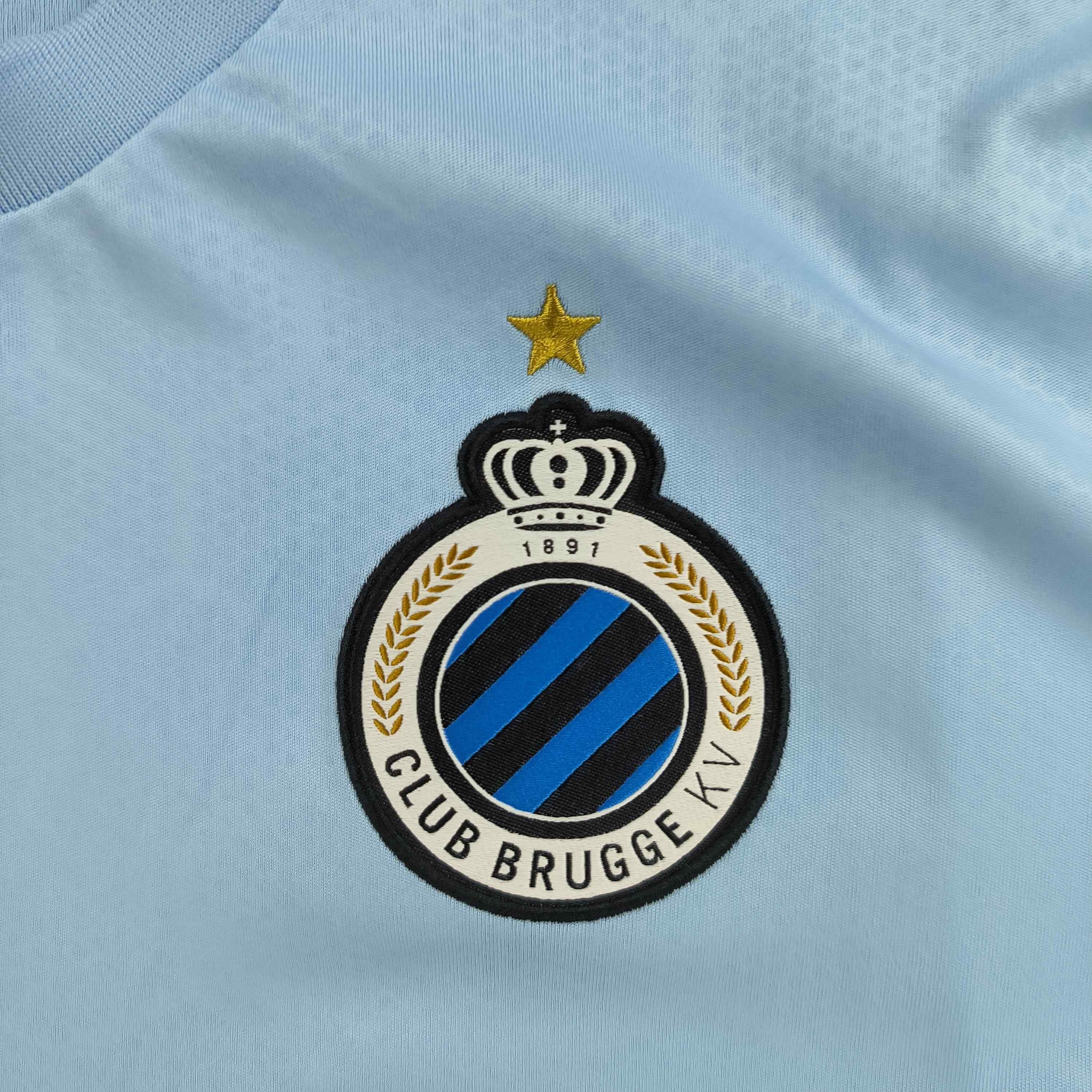 Macron Club Brugge Macron training football jersey shirt size 4XL Size US XXL / EU 58 / 5 - 3 Thumbnail
