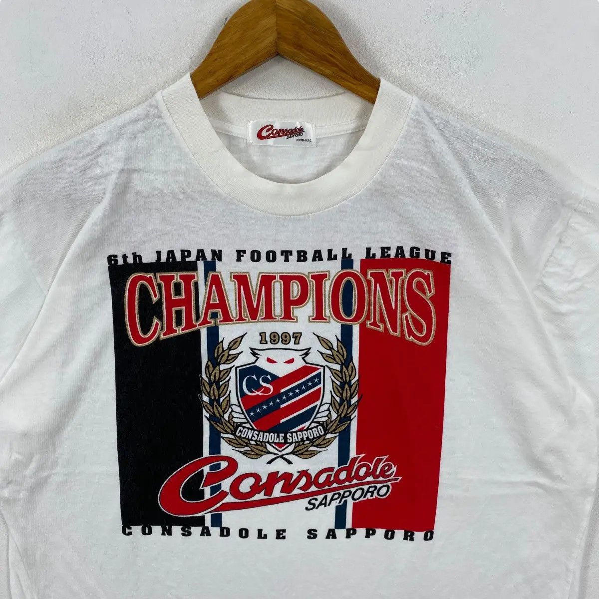 Vintage Vintage 90's CONSADOLE SAPPORO Japan Football League Tee Size US L / EU 52-54 / 3 - 2 Thumbnail