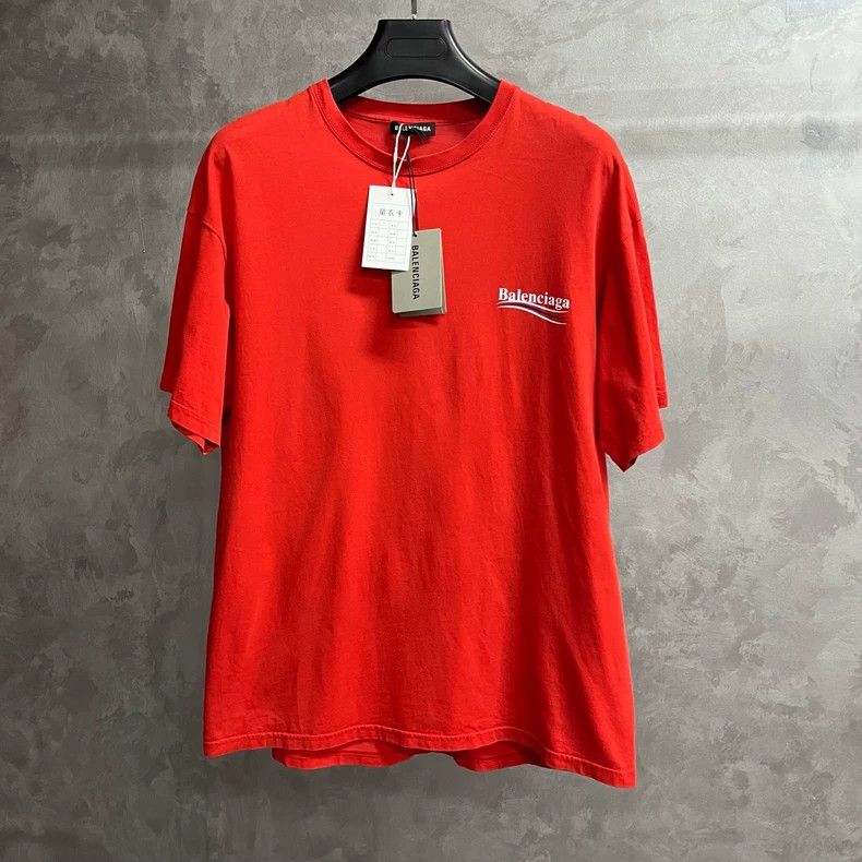 Balenciaga Balenciaga Red logo monogram print crew neck short sleeve Size US M / EU 48-50 / 2 - 1 Thumbnail