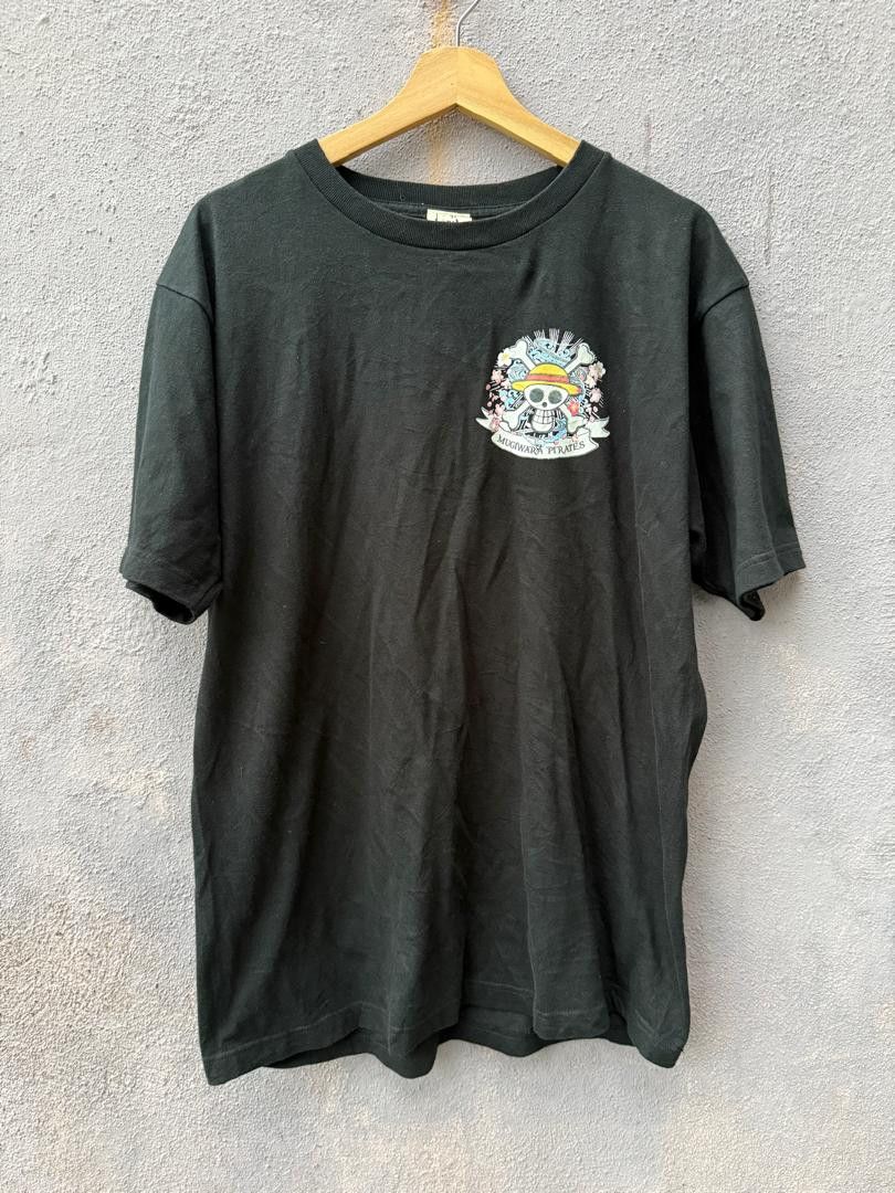 Anime × Japanese Brand × One Piece Mugiwara Pirate, One Piece T-shirt Size US L / EU 52-54 / 3 - 1 Thumbnail