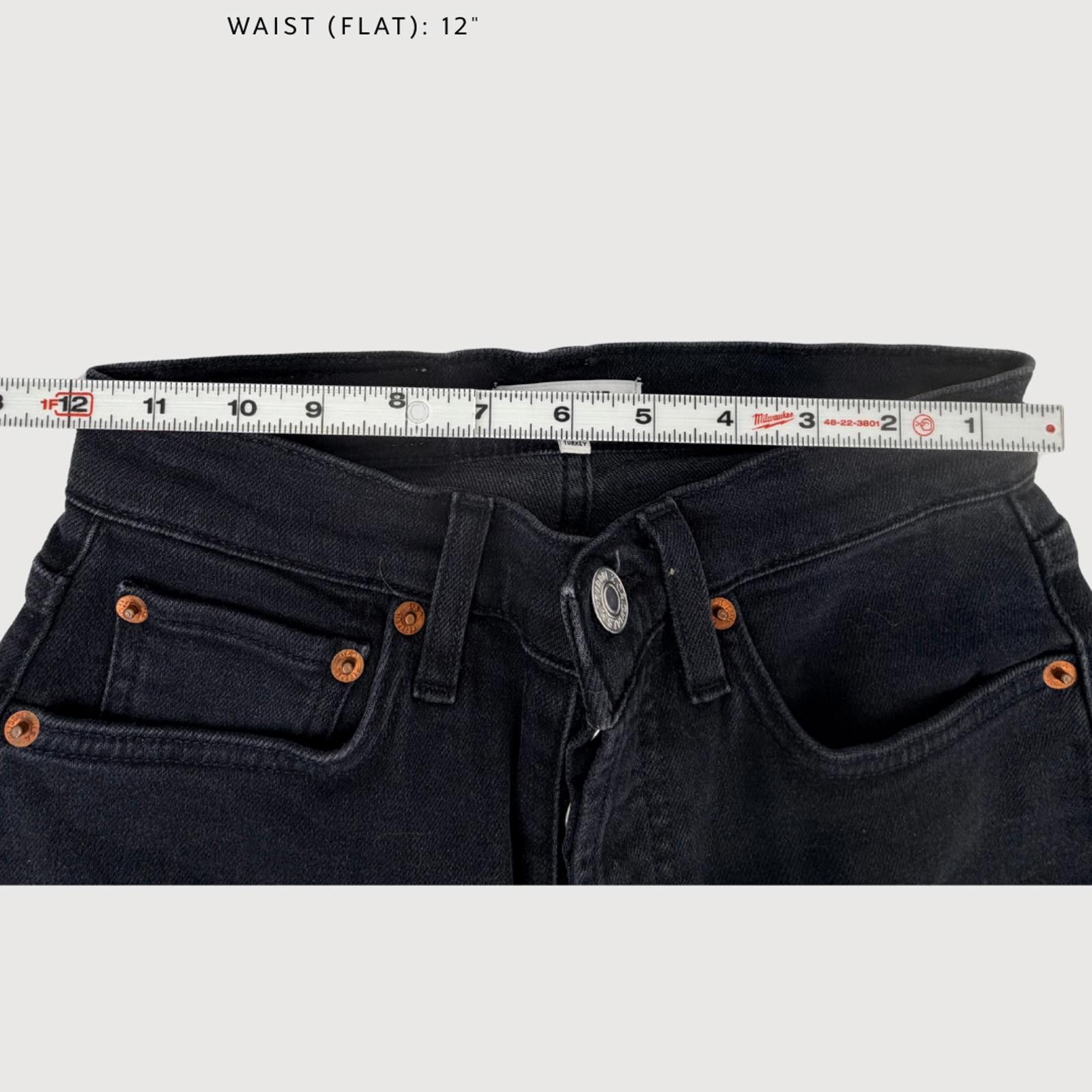 RE/DONE RE/DONE High Rise Stove Pipe Jeans in Faded Black, Size 25 Size 25" / US 0 / IT 36 - 6 Thumbnail