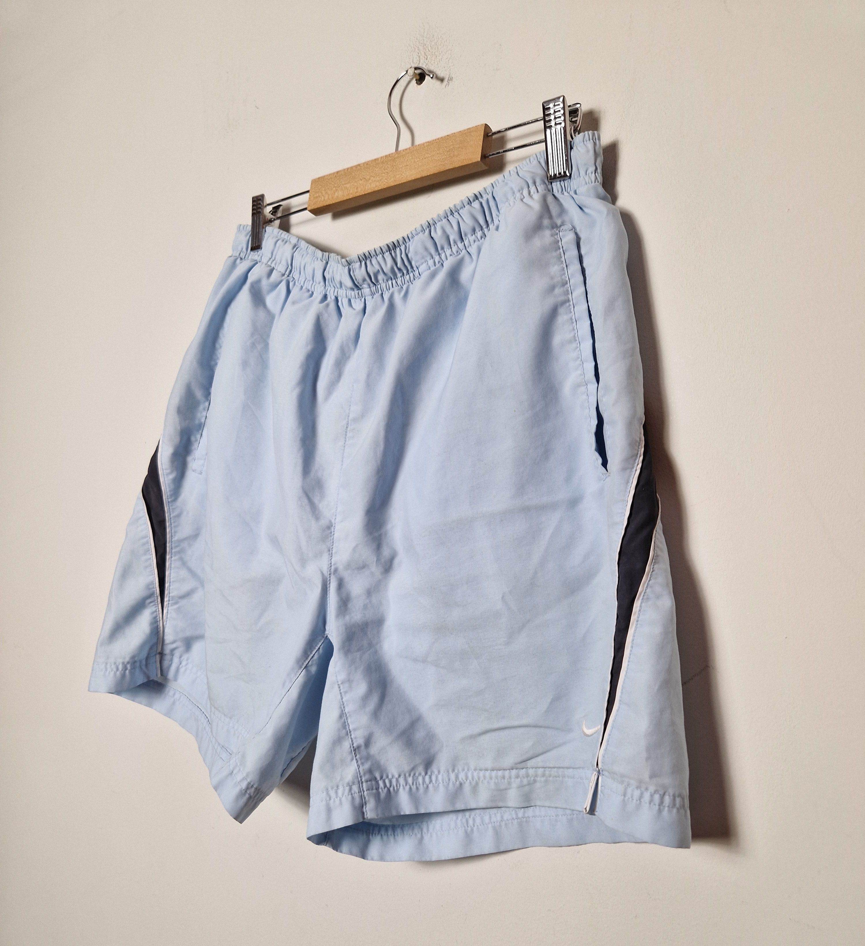 Nike Nike baby blue vintage shorts swoosh y2k Size US 34 / EU 50 - 2 Thumbnail
