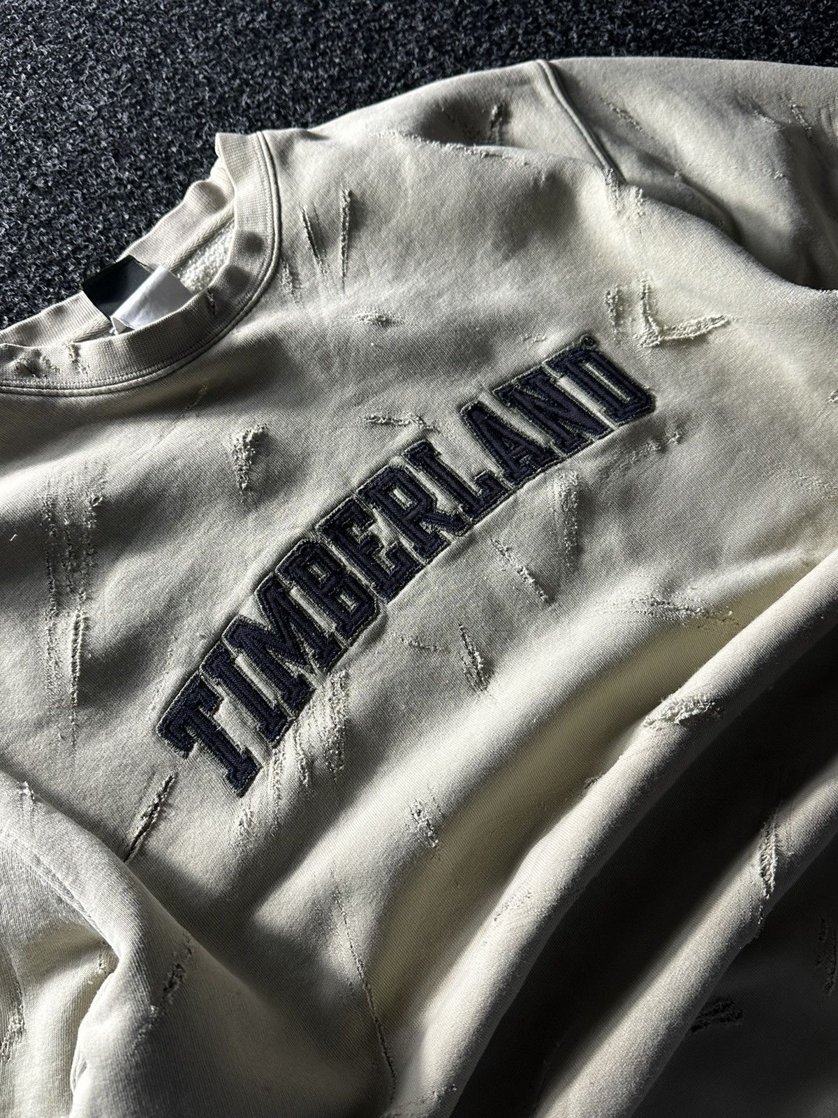 Timberland × Vintage 🚨 VINTAGE TIMBERLAND DISTRESSED SWEATSHIRT BIG LOGO Y2K RARE Size US M / EU 48-50 / 2 - 6 Thumbnail
