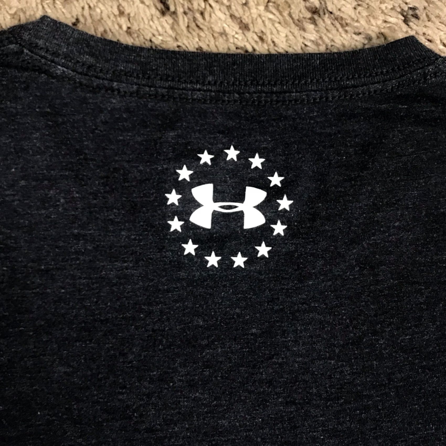 Under Armour Under Armour Heat Gear American Flag T Shirt Men's Medium Gray Activewear Loose Fit Size US M / EU 48-50 / 2 - 7 Thumbnail