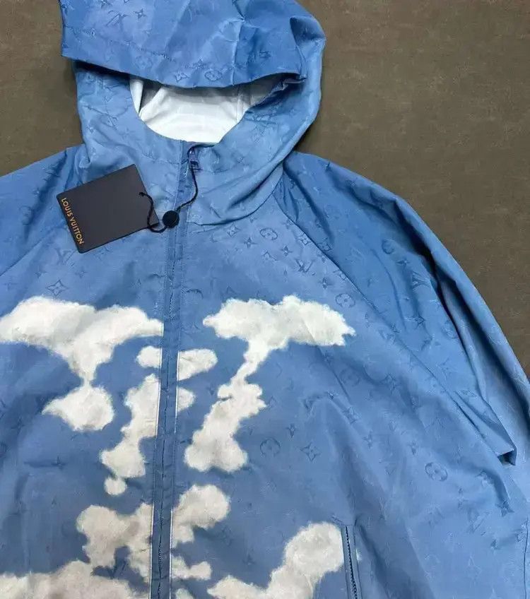 Louis Vuitton Sz 56 Louis Vuitton by Virgil Cloud Logo Print Jacket-2507 Size US XL / EU 56 / 4 - 8 Thumbnail