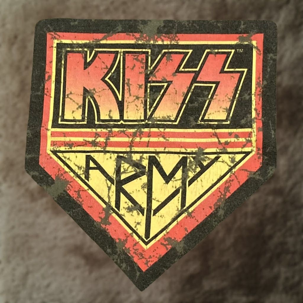 Vintage VINTAGE Murina Marina Kiss Army T Shirt Rock Tee Men’s Size L Green Made In The USA Size US L / EU 52-54 / 3 - 1 Thumbnail