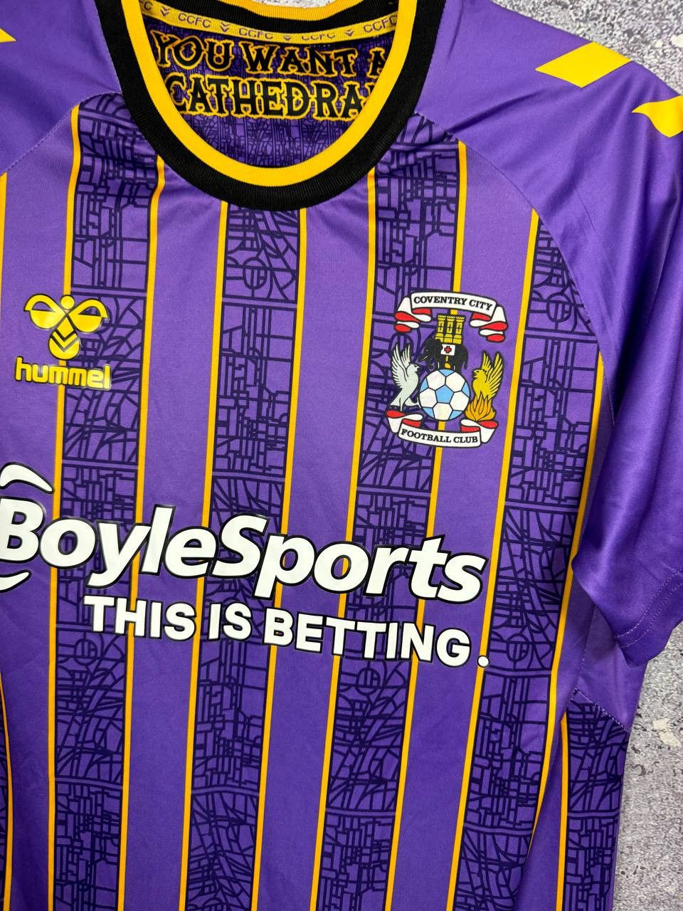 Hummel Coventry City 2022/23 Away Hummel Soccer Jersey Small Size US S / EU 44-46 / 1 - 6 Thumbnail