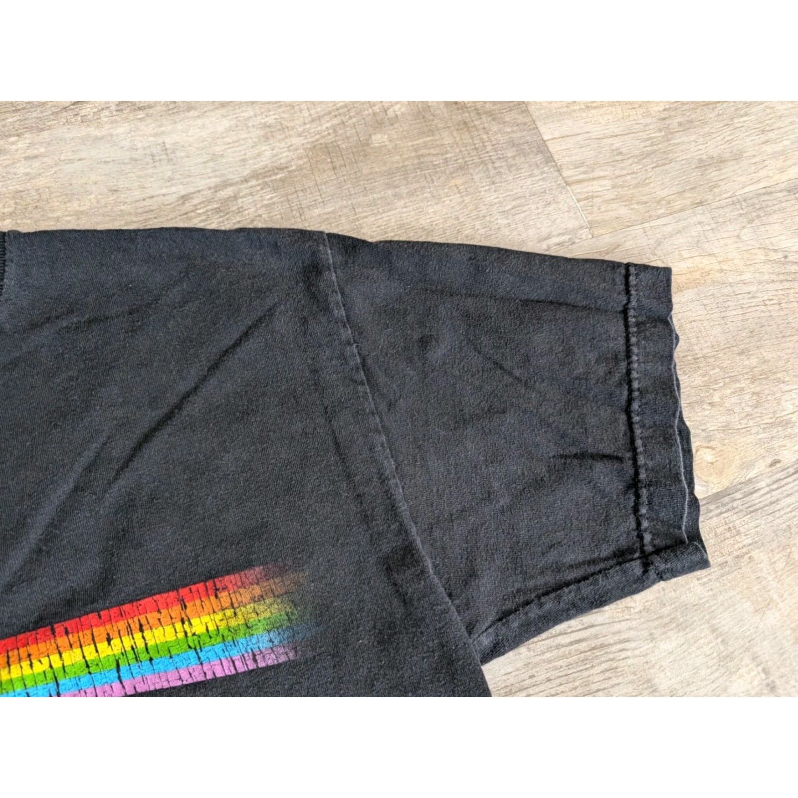 Vintage VINTAGE Pink Floyd Dark Side Of The Moon Black Tee Shirt Medium Rock Band Shirt Mens Womens Size US M / EU 48-50 / 2 - 5 Thumbnail