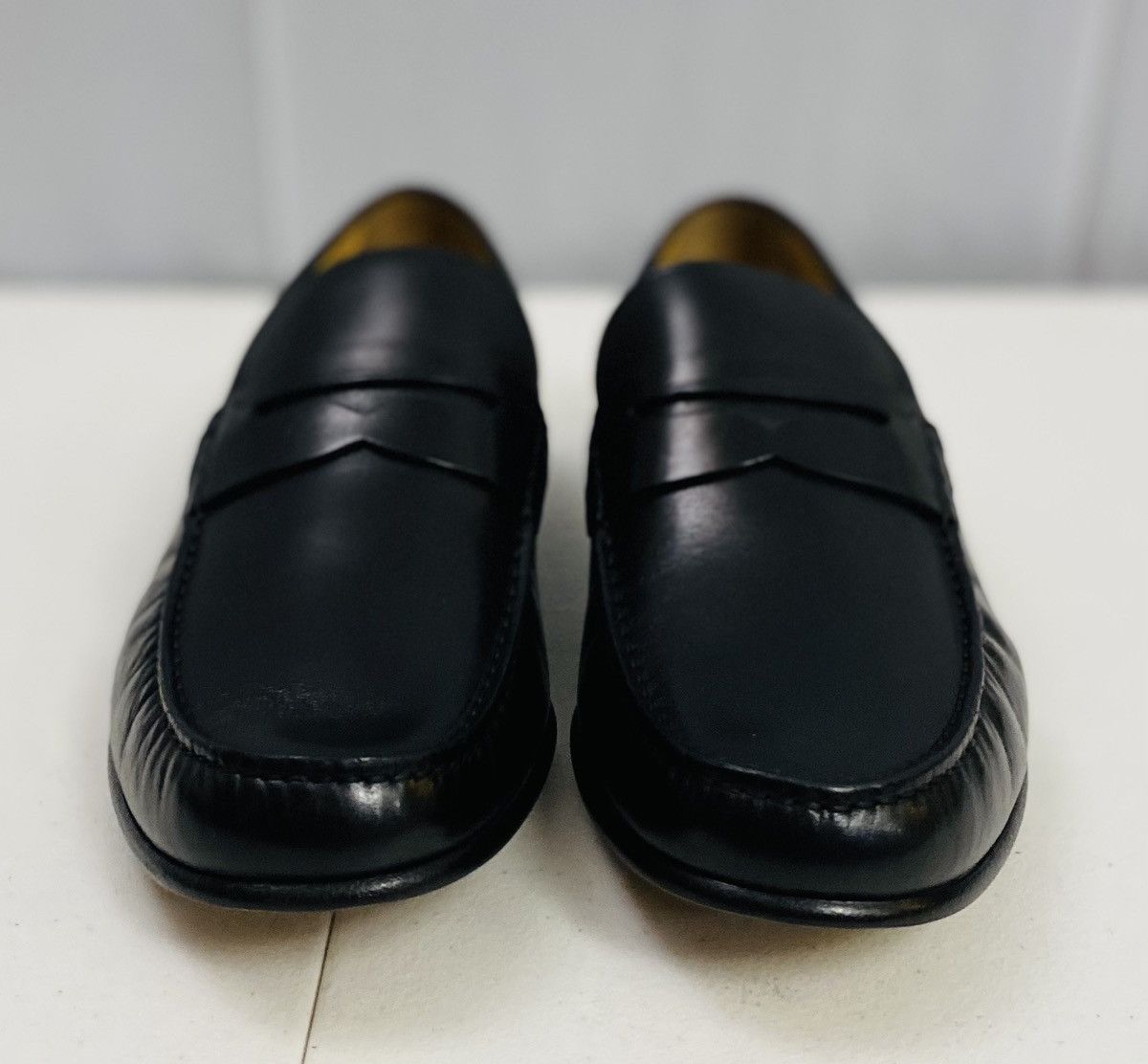 Bally Bally Black Calfskin Termez Penny Loafer 8 EEE New In Box Size US 8 / EU 41 - 14 Thumbnail