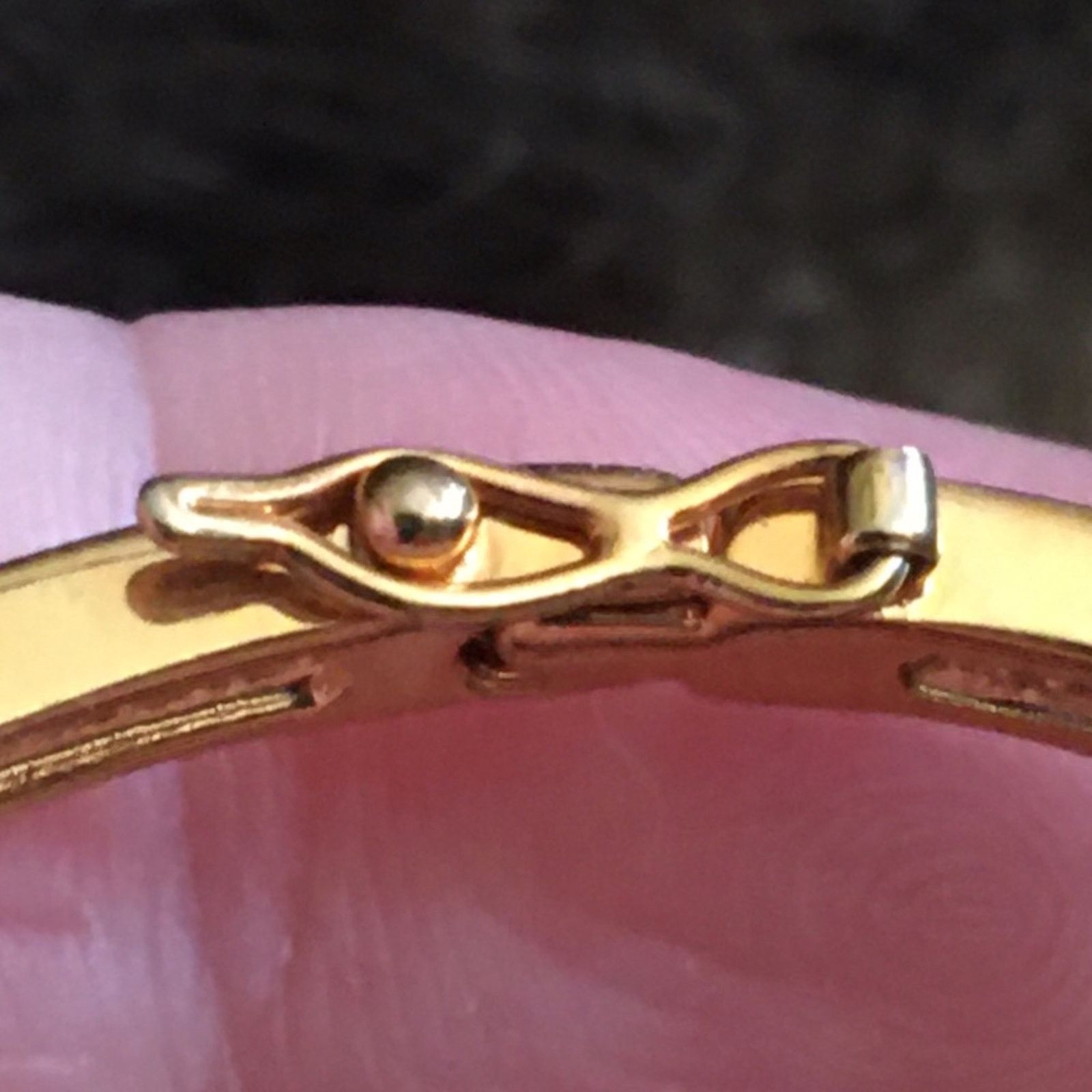 Jewelry Gold plated inlaid ruby crystal bangle bracelet Size ONE SIZE - 8 Thumbnail