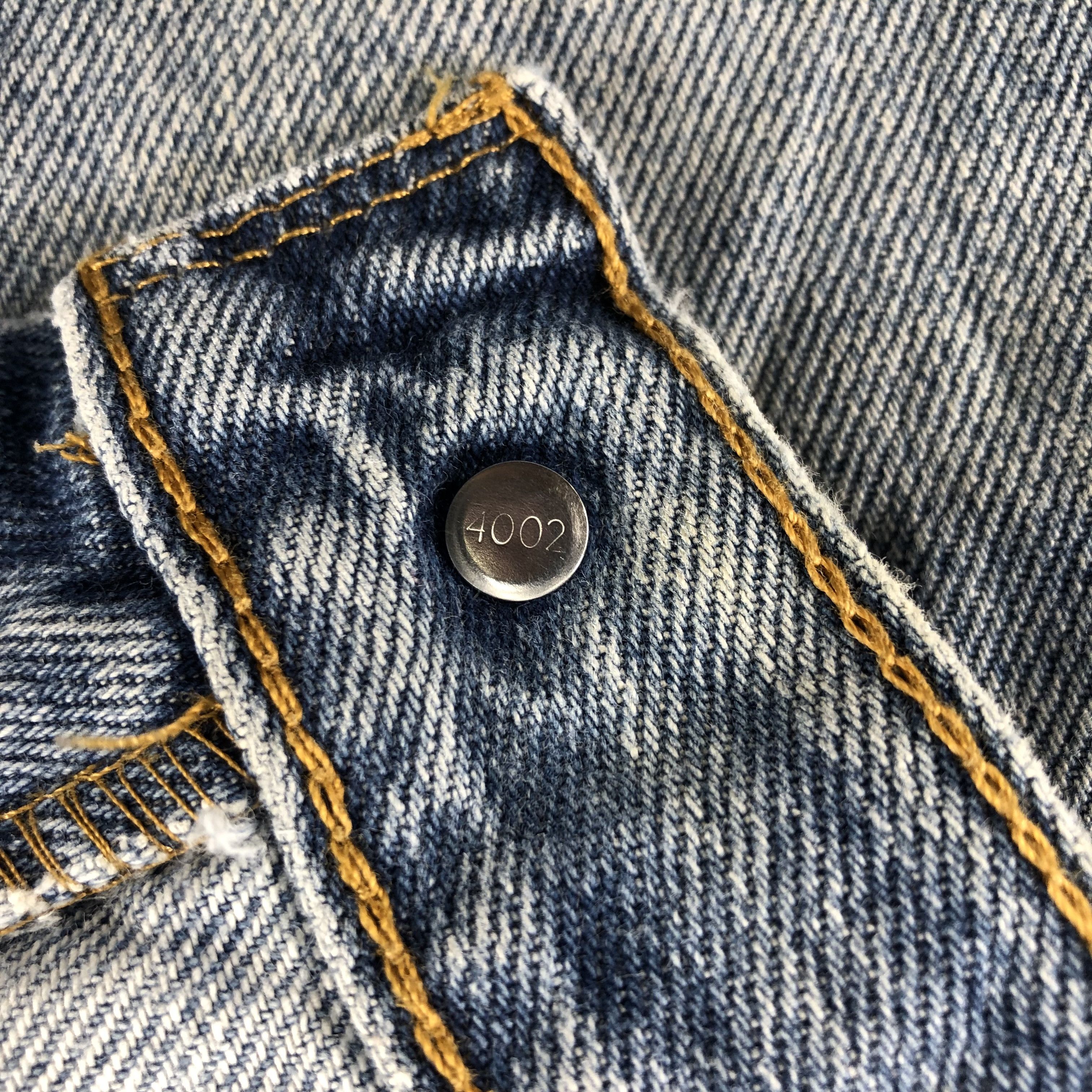Levi's × Vintage Vintage Light Wash Levis 505 Jeans-JM1887 Size US 35 - 8 Thumbnail