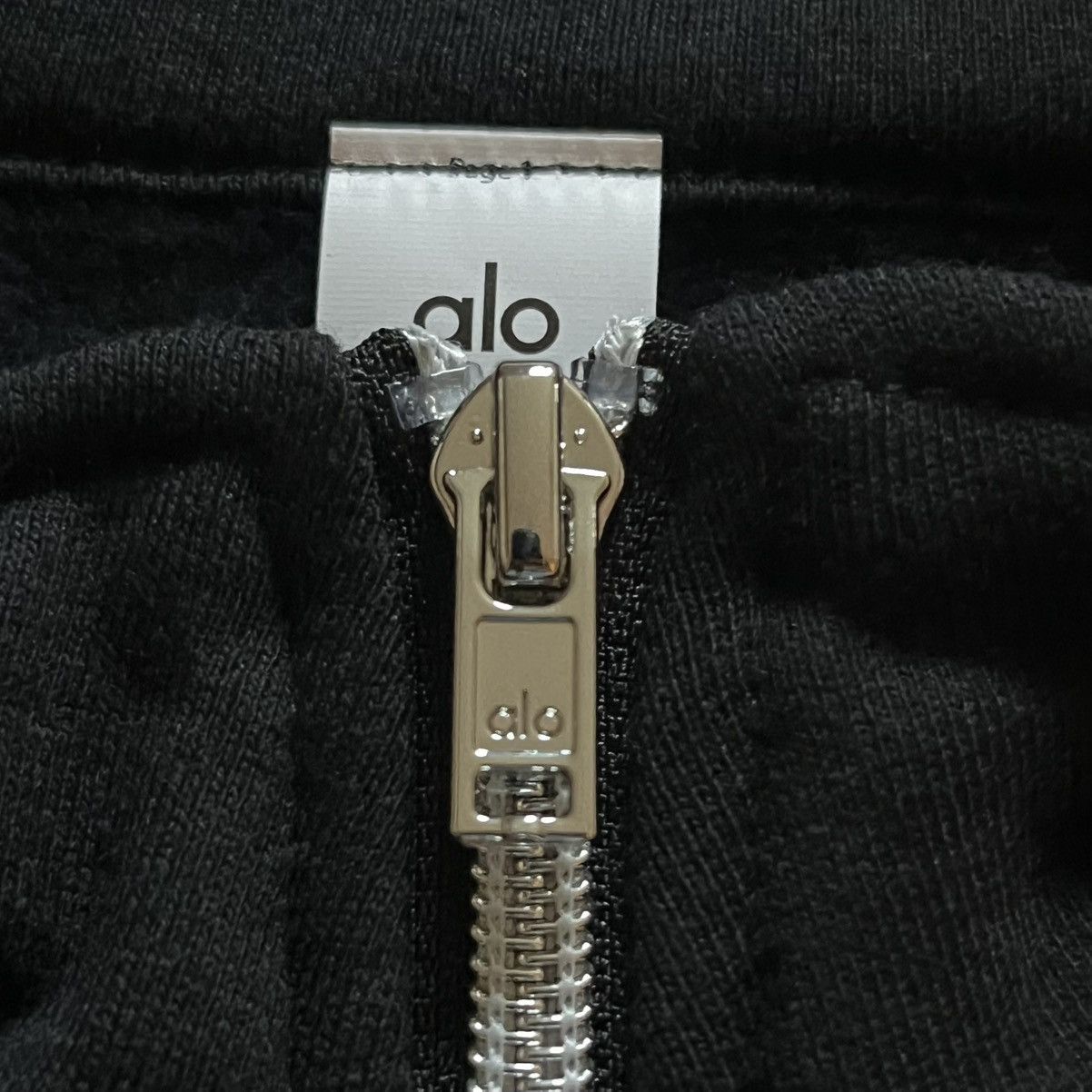 Alo Alo Yoga Accolade 1/4 Zip Pullover Sweatshirt Black Medium Size M / US 6-8 / IT 42-44 - 4 Thumbnail