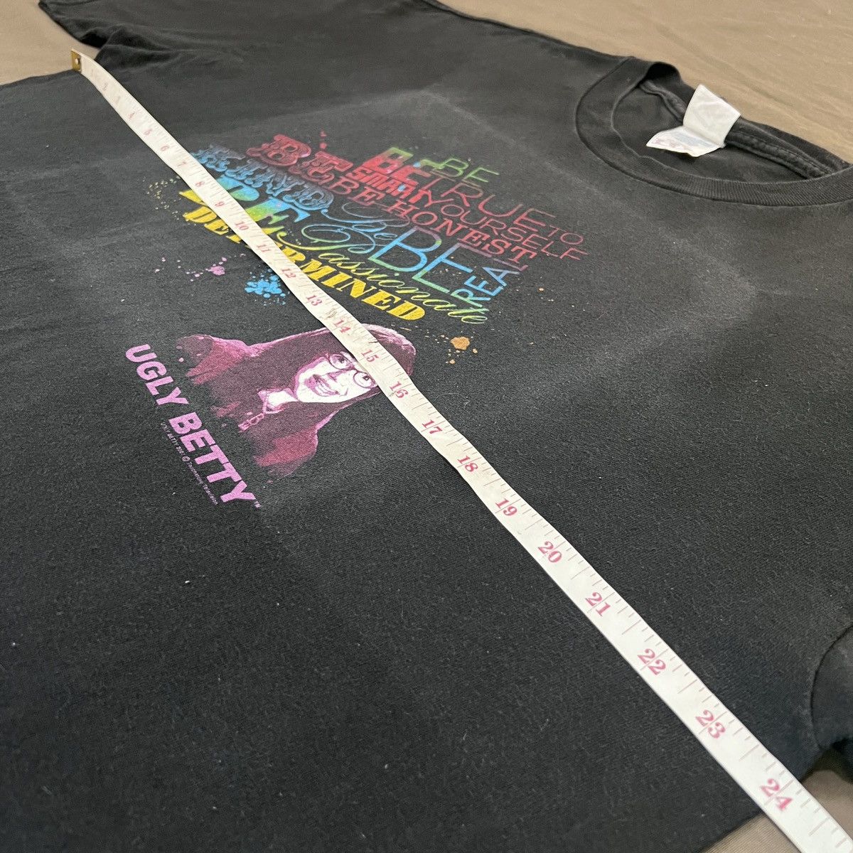 Vintage Vintage Y2K Ugly Betty comedy drama Promo Tee XL Faded Size US XL / EU 56 / 4 - 6 Thumbnail