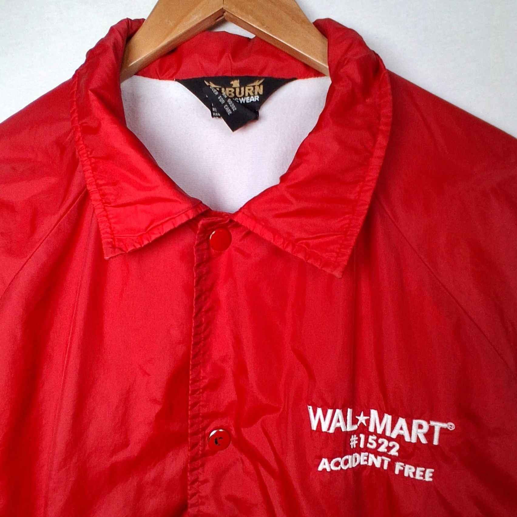 Walmart VINTAGE Wal Mart Accident Free Jacket L Red Coach Sporty Snap Employee Lightweight READ Size US L / EU 52-54 / 3 - 7 Thumbnail