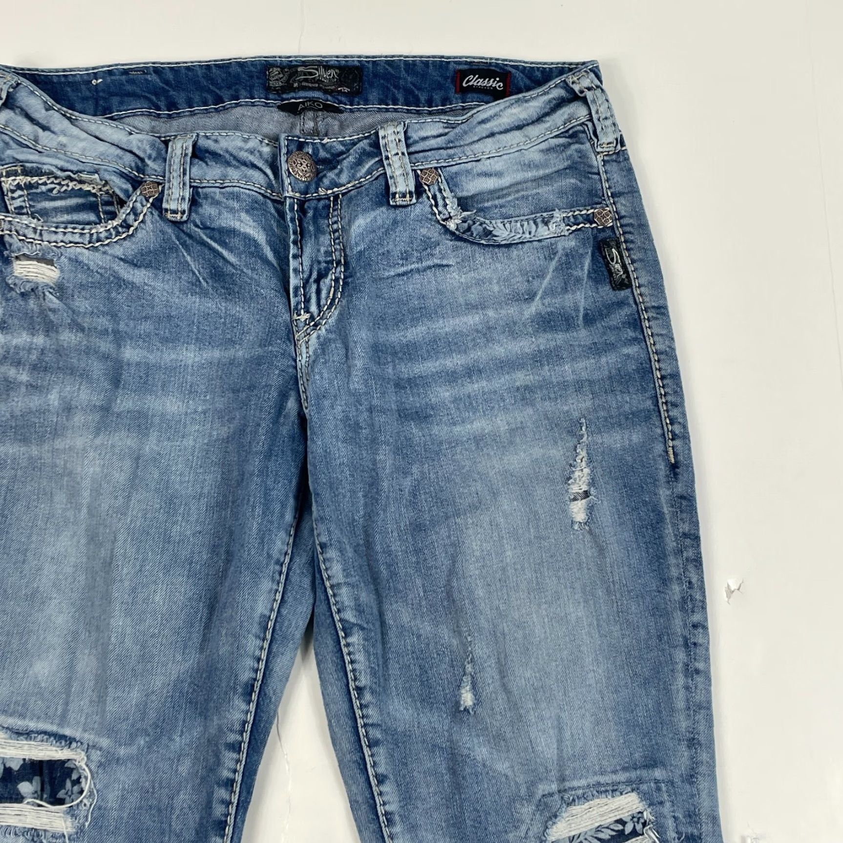 Silver Jeans Co. Silver Jeans Womens Jeans 30 x 26 Aiko Mid Ankle Skinny Light Wash Distressed 5-Pocket Denim Slim Regular Girls mens? Size 30" / US 8 / IT 44 - 3 Thumbnail