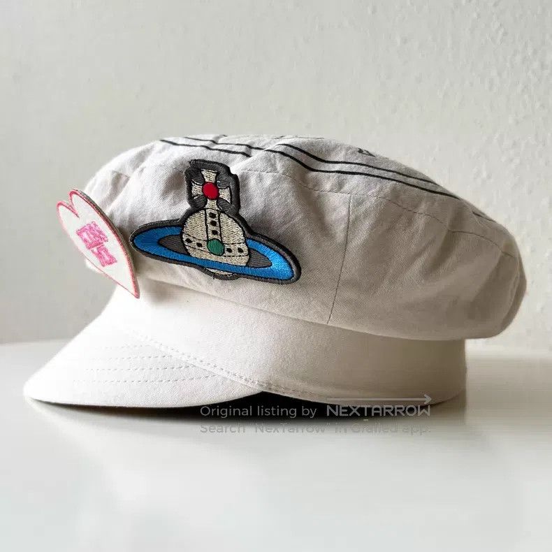 Vivienne Westwood Vivienne Westwood Love Me Piggy Saturn Badge Newsboy Hat Size ONE SIZE - 3 Thumbnail