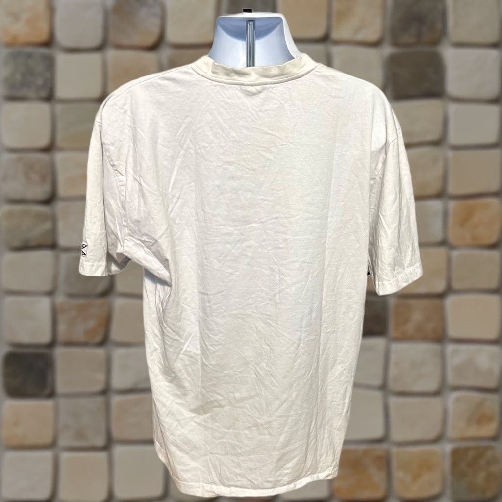 Vintage VINTAGE Colosseum Iowa Hawkeyes Shirt Men XL White Short Sleeve Crew Neck Embroidered Size US XL / EU 56 / 4 - 1 Thumbnail