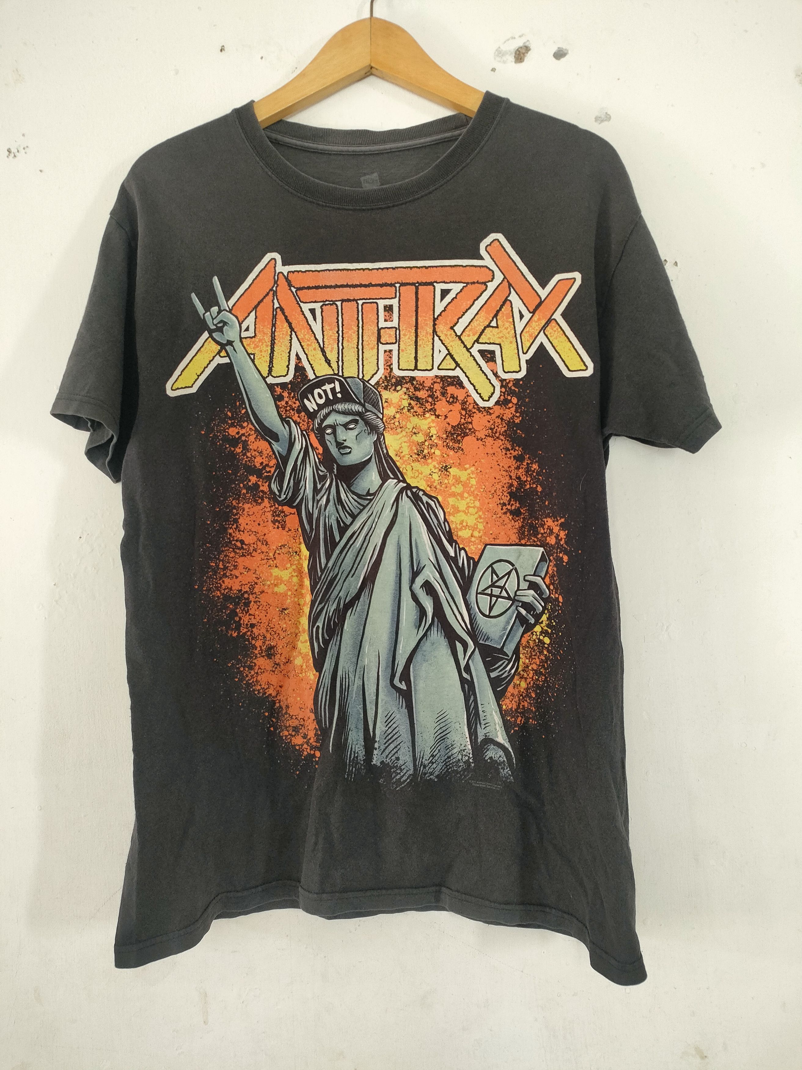 image of Band Tees Vintage Anthrax Liberty Statue in Black, Men's (Size Medium)