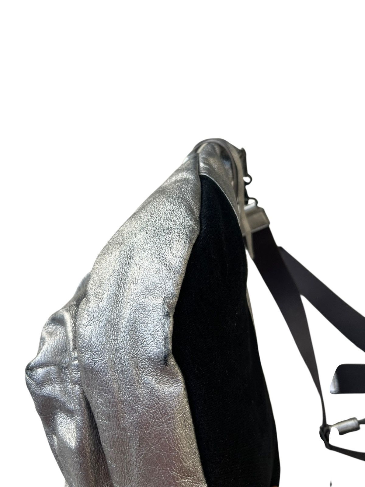 Leather Azzu Label Nasimo Japan Patina Blistered Leather Cargo Bag Size ONE SIZE - 12 Thumbnail