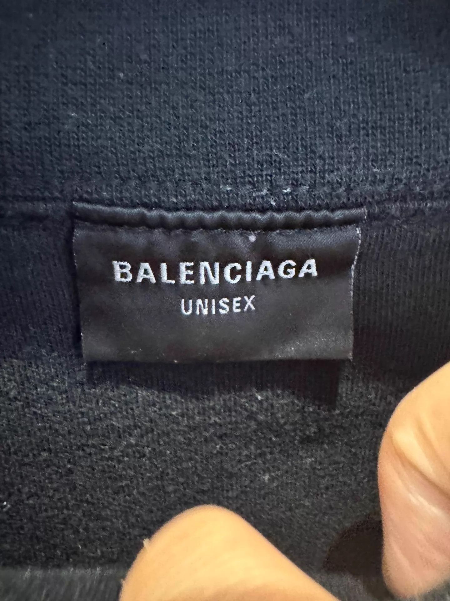 Balenciaga Balenciaga Black Distressed Rainbow Print SS Tee Size US S / EU 44-46 / 1 - 2 Thumbnail