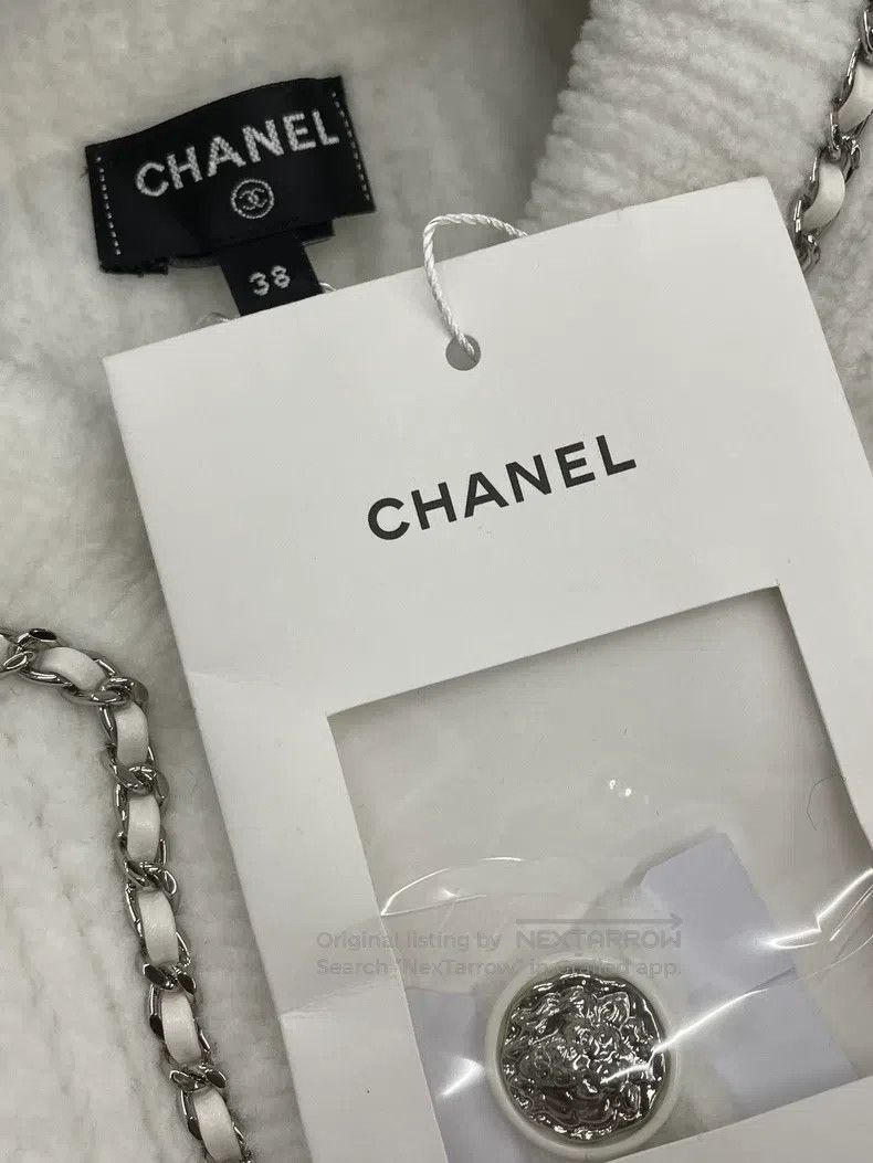 Chanel Chanel White four-pocket corduroy jacket Size XS / US 0-2 / IT 36-38 - 5 Thumbnail