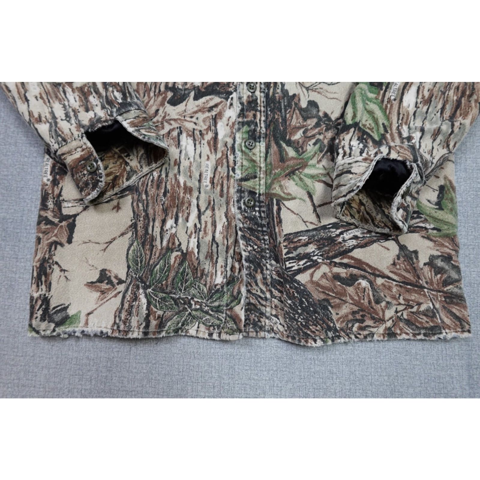 Vintage VINTAGE Cabela's Camouflage Flannel Shirt Mens L Brown Quilted Heavyweight Long Sleeve Button-Up Collar-Down Outdoorsy 90s Theme Mens Size US L / EU 52-54 / 3 - 3 Thumbnail