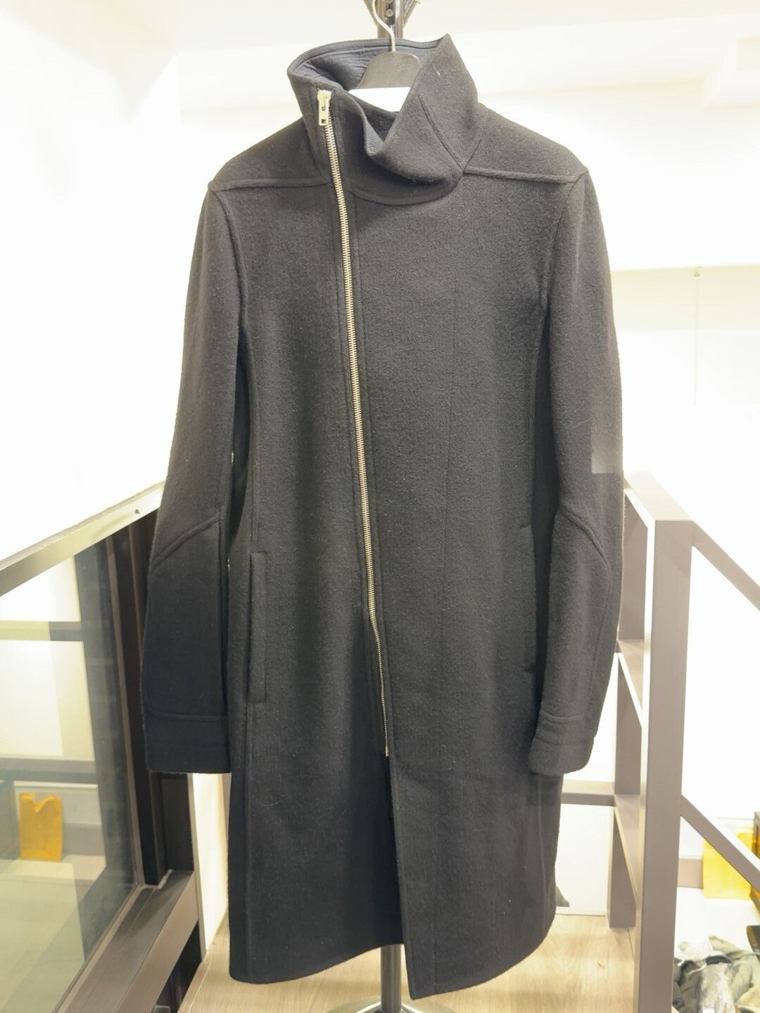 Rick Owens Rick Owens Black Tube Coat Size 50 Size US M / EU 48-50 / 2 - 1 Thumbnail