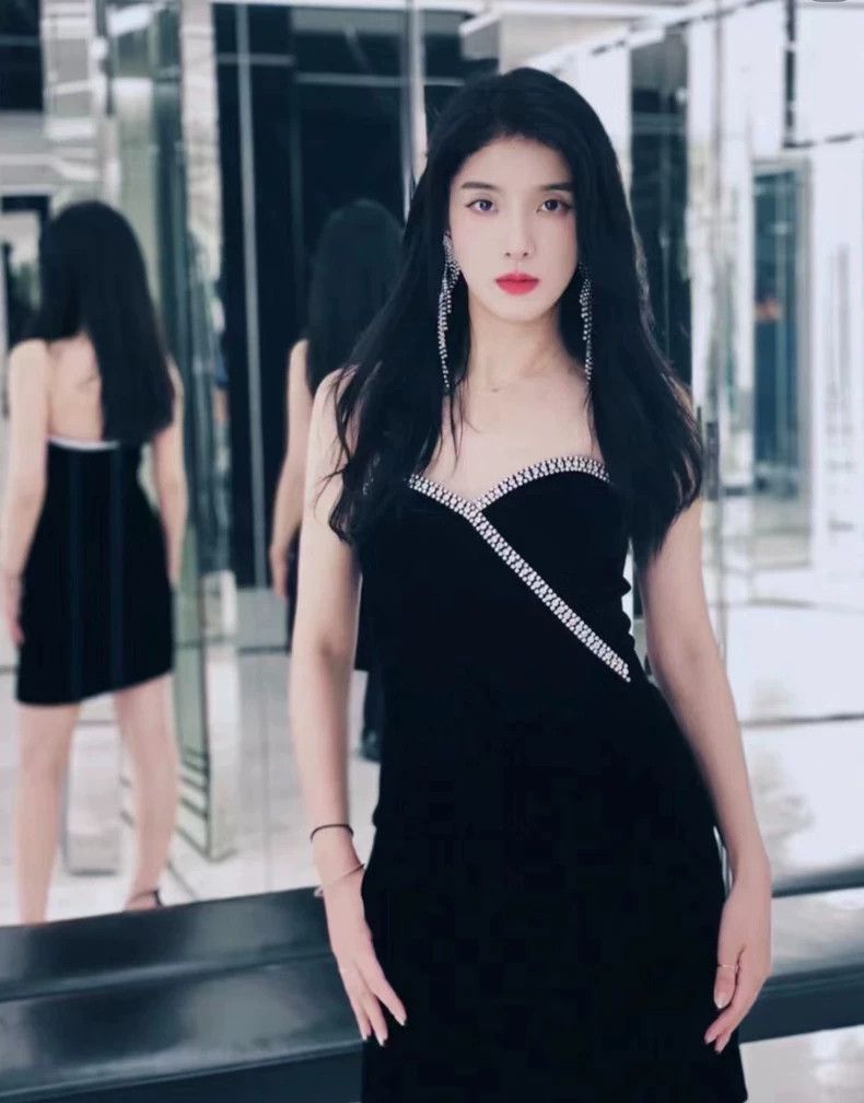 Saint Laurent Paris Saint Laurent Paris Wrapped chest with diamond black dress- Size US 32 / EU 48 - 3 Thumbnail