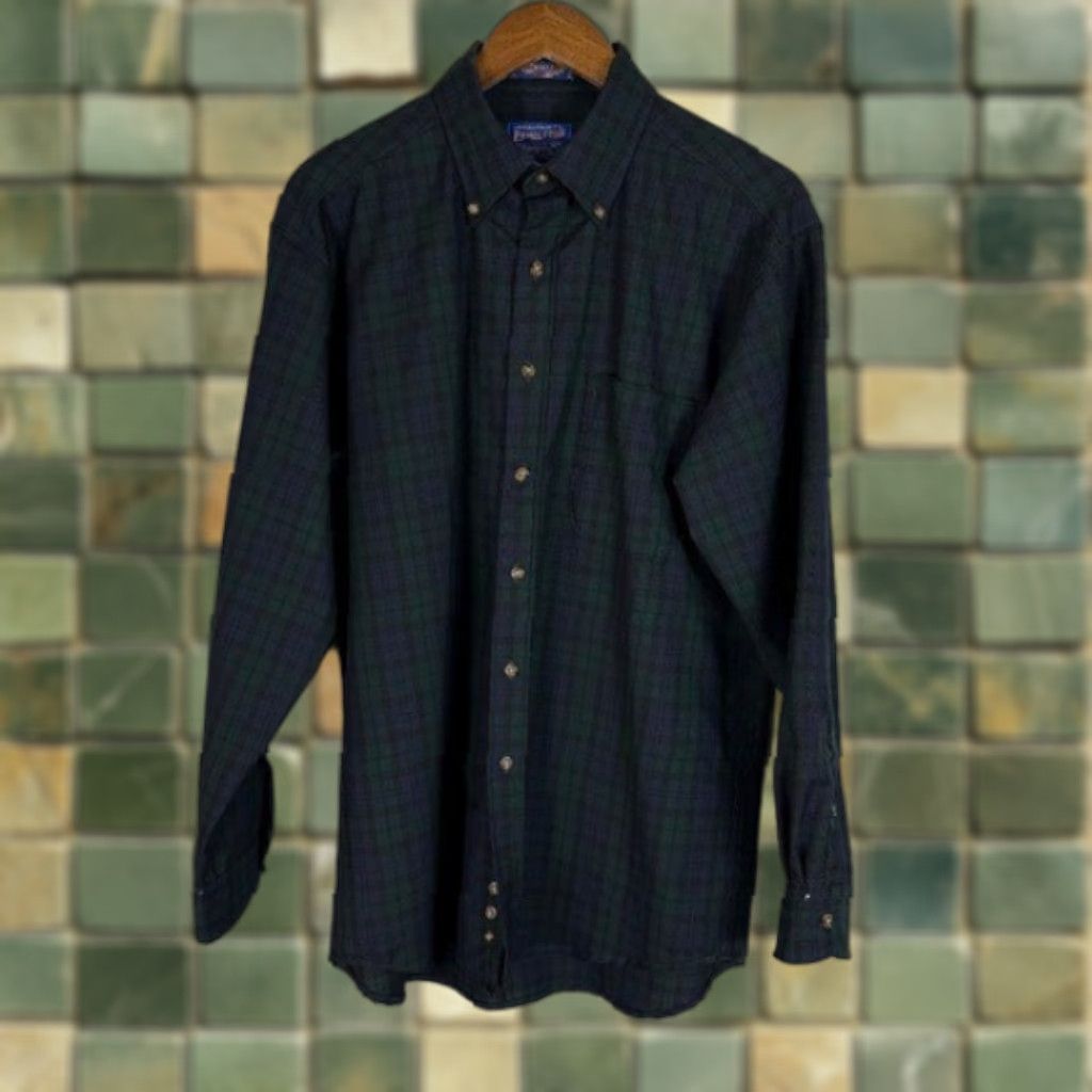 Pendleton Pendleton Shirt Button-Up Plaid Wool MEDIUM Men Regular Green Long Sleeve Chest Pocket Button-Down Vintage/Outdoor Size US M / EU 48-50 / 2 - 1 Thumbnail