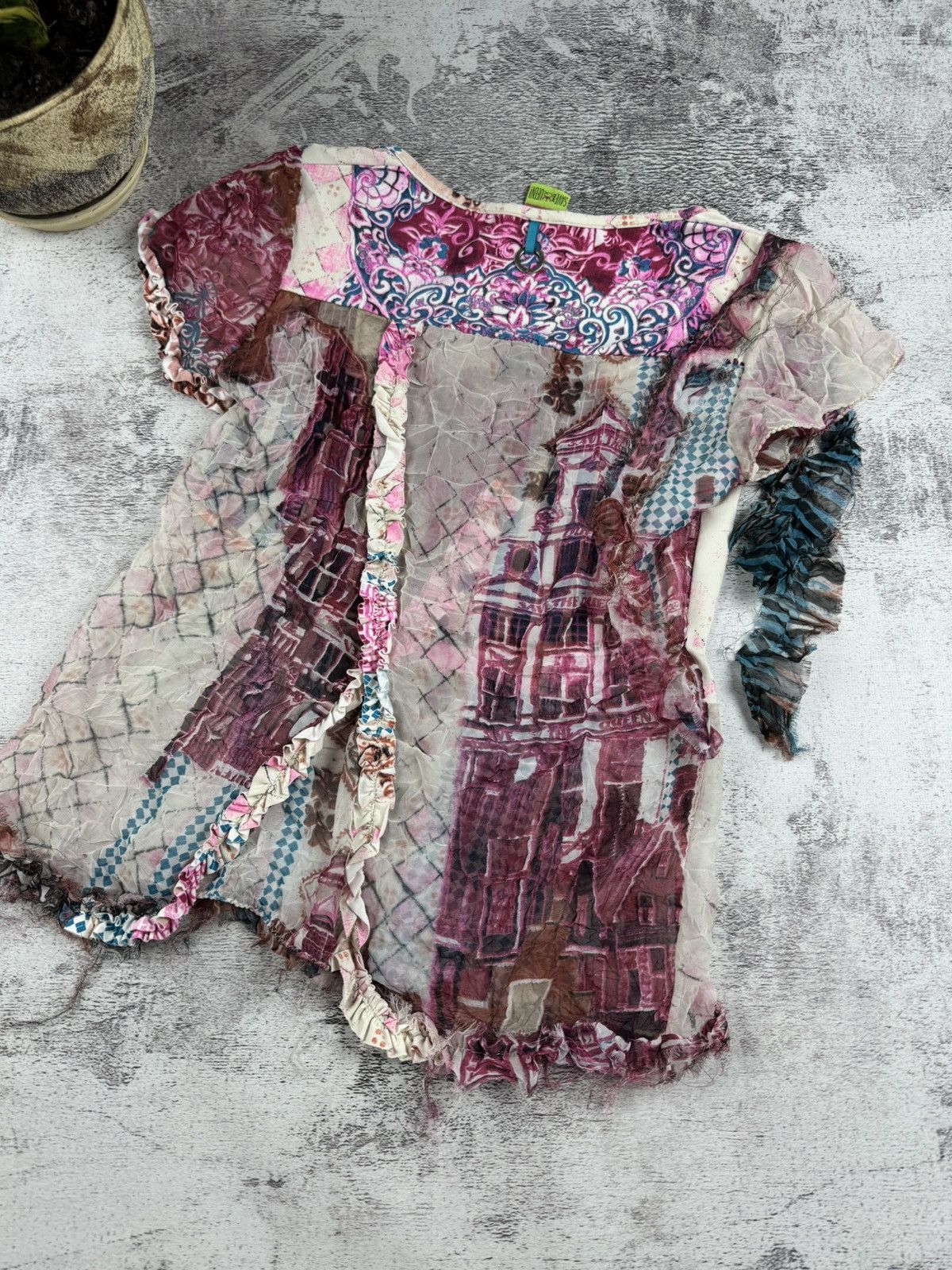 Designer Vintage Save The Queen Y2K Distressed Dress Top T-Shirt Size M / US 6-8 / IT 42-44 - 21 Thumbnail