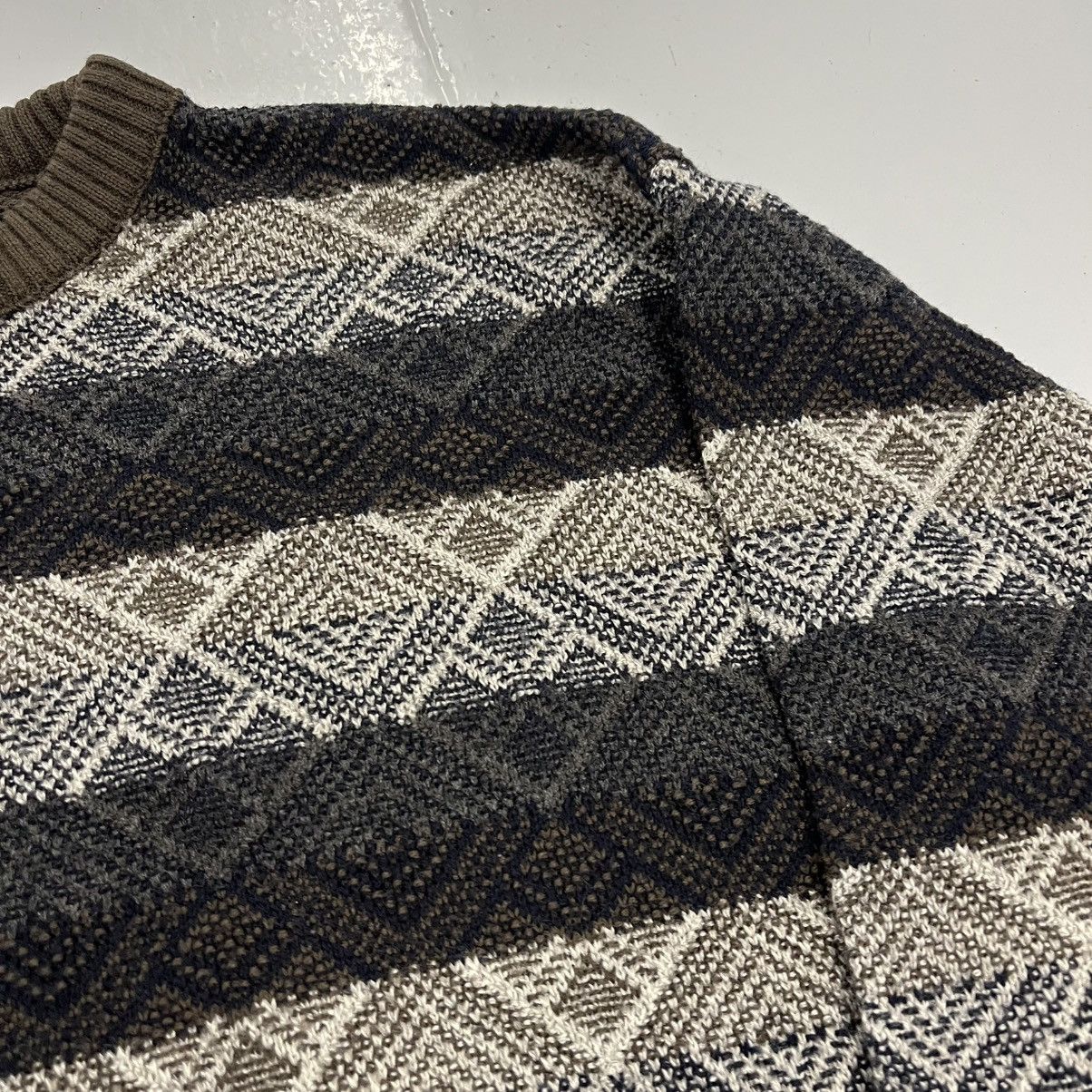 Van Heusen Vintage 90s Van Heusen Brown Geometric Pattern Sweater Size US L / EU 52-54 / 3 - 2 Thumbnail