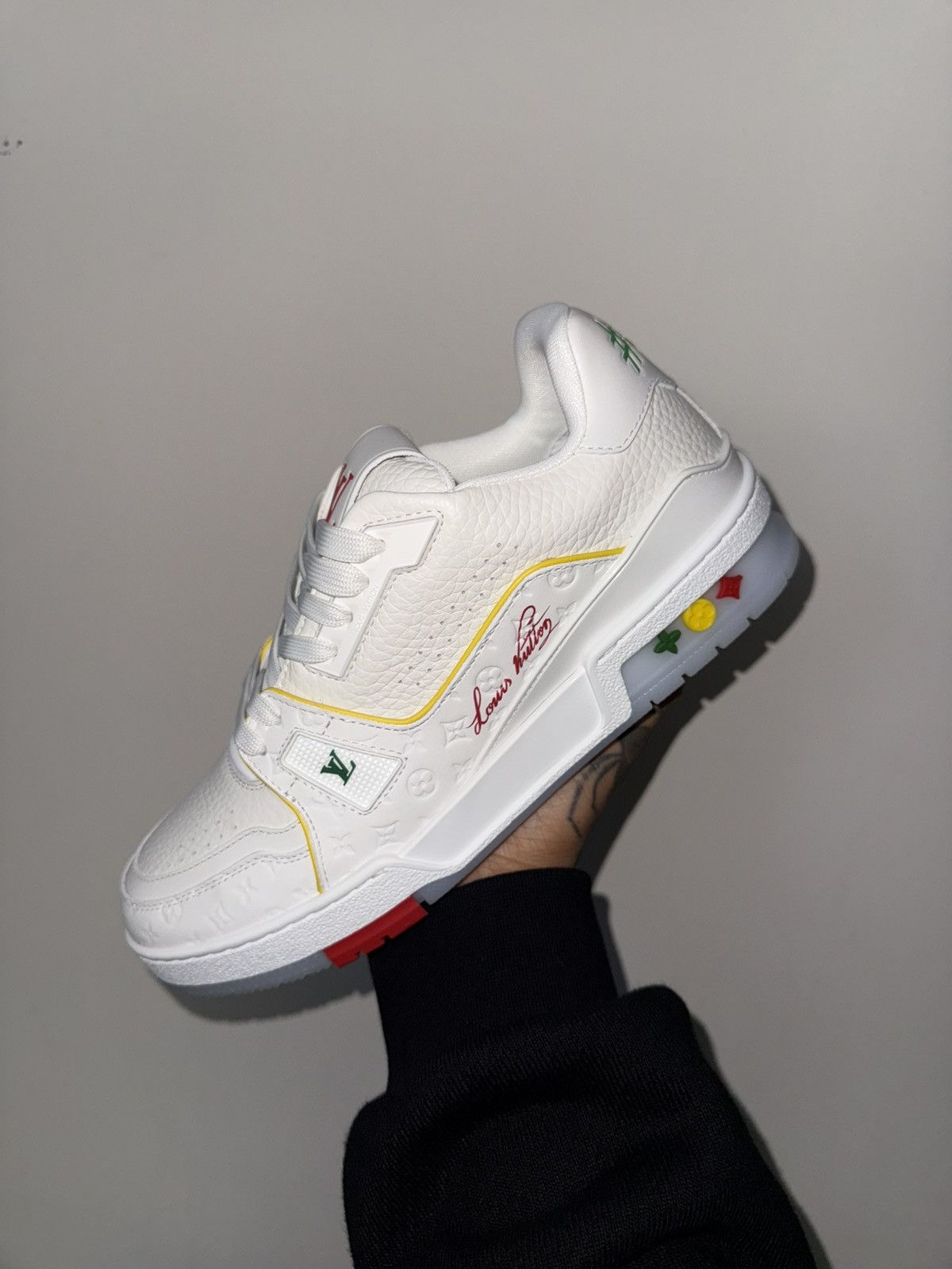 Louis Vuitton Louis vuitton monogram trainer Size US 9.5 / EU 42-43 - 3 Thumbnail
