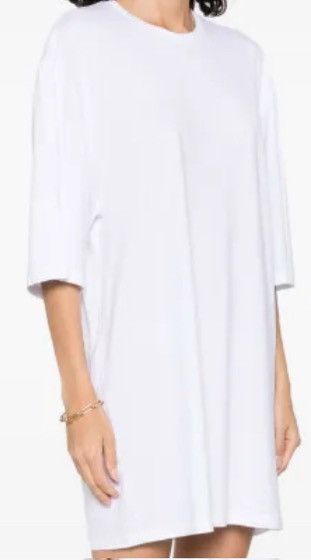 Toteme 2 TOTOME ( 1 black & 1 white t-shirt dress Sz: XS $290 each Size XS / US 0-2 / IT 36-38 - 6 Thumbnail