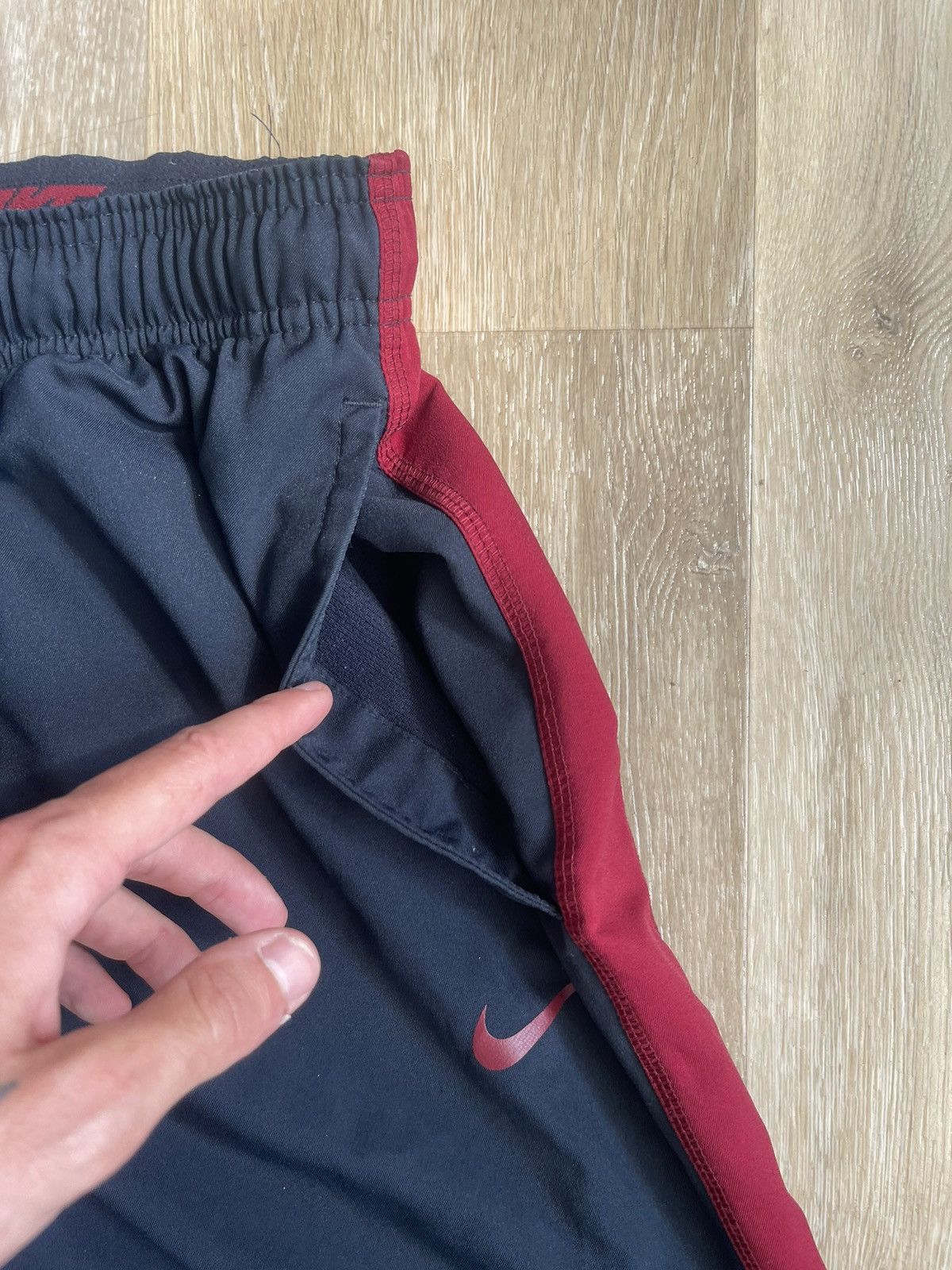 Nike × Vintage VINTAGE NIKE TRACKPANTS Y2K BAGGY Size US 29 - 7 Thumbnail