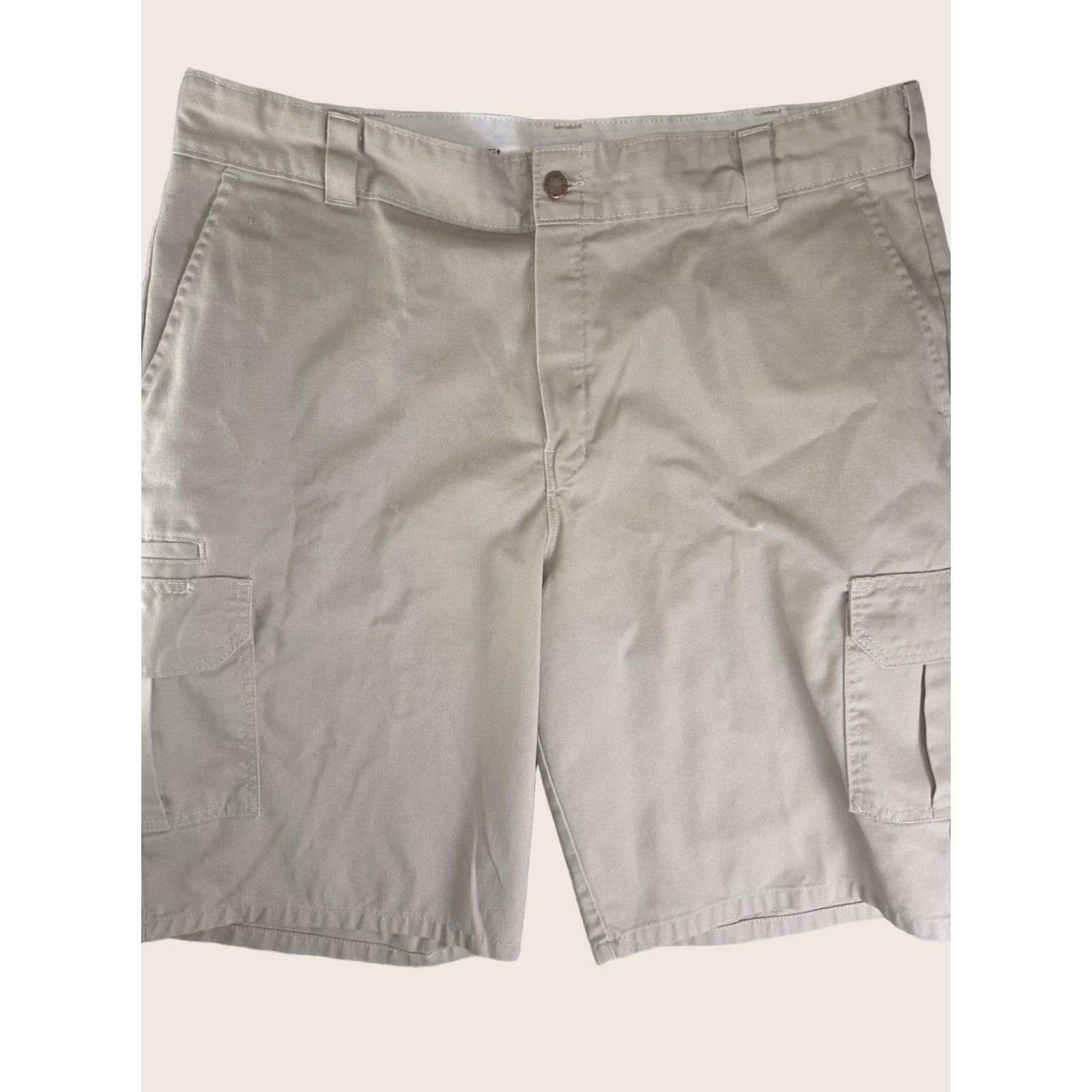 Dickies Dickies Carpenter Cargo Shorts Men's Size 40 Khaki Work Casual Relaxed Fit Size US 40 / EU 56 - 1 Thumbnail