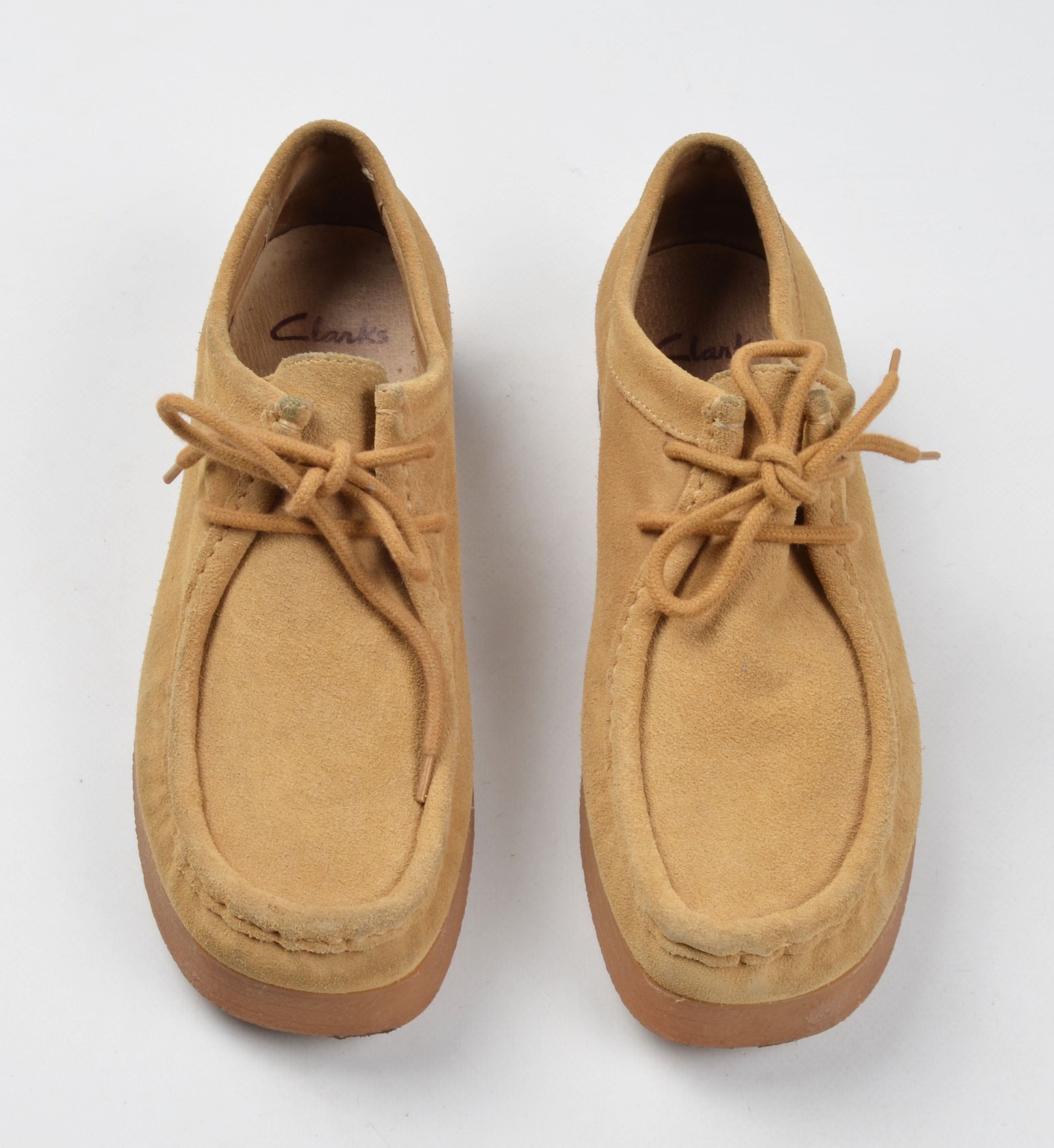 Clarks Clarks Maple Suede Oxfords & Lace Ups Casual Shoes Size US 6 / EU 39 - 3 Thumbnail