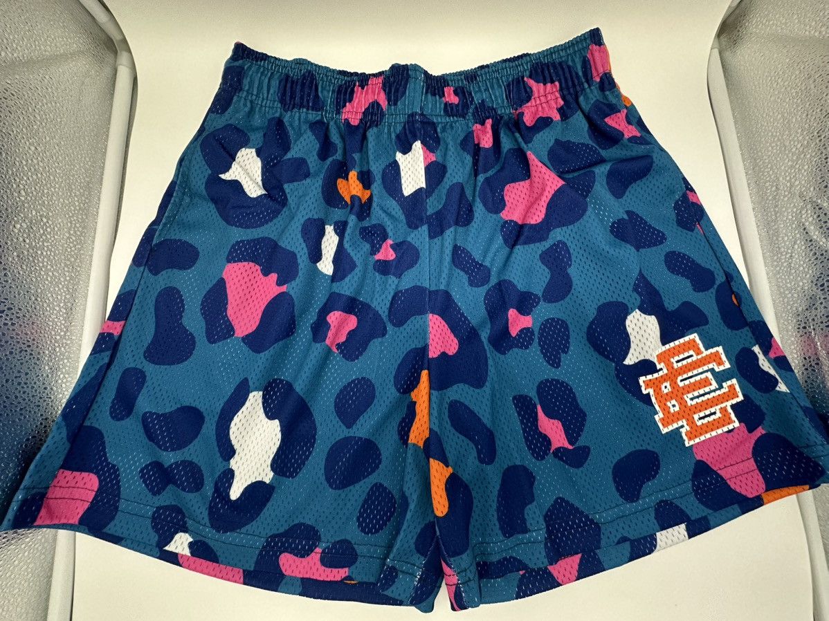 Eric Emanuel Eric Emanuel Basic Short Royal Leopard XL Size US 34 / EU 50 - 2 Thumbnail