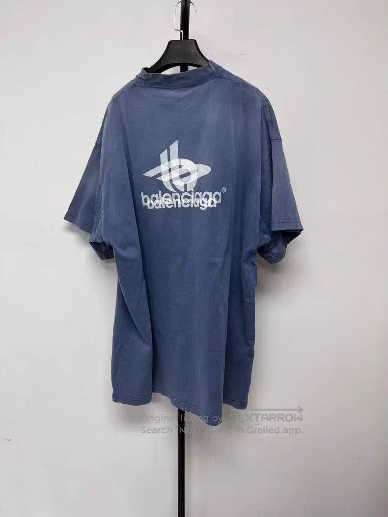 Balenciaga Balenciaga Letter Logo Printed Round Neck Short Sleeve T-S Size US XL / EU 56 / 4 - 2 Thumbnail