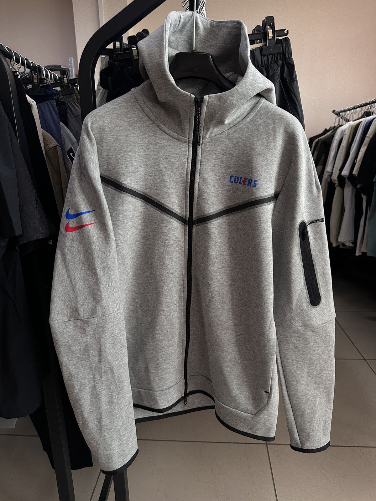 Nike × Vintage Nike tech fleece x Barcelona zip hoodie drill soccer jacket Size US L / EU 52-54 / 3 - 1 Thumbnail