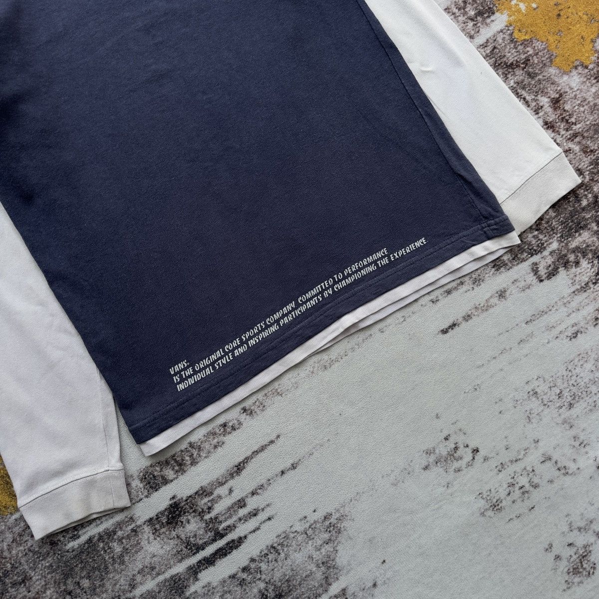 Vans VINTAGE VANS OF THE WALL Y2K LONG SLEEVE BIG LOGO Size US S / EU 44-46 / 1 - 8 Thumbnail