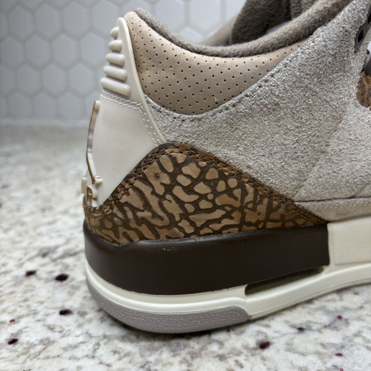 Jordan Brand Size 9-Jordan 3 Palomino lightly Worn No Box Size US 9 / EU 42 - 11 Thumbnail