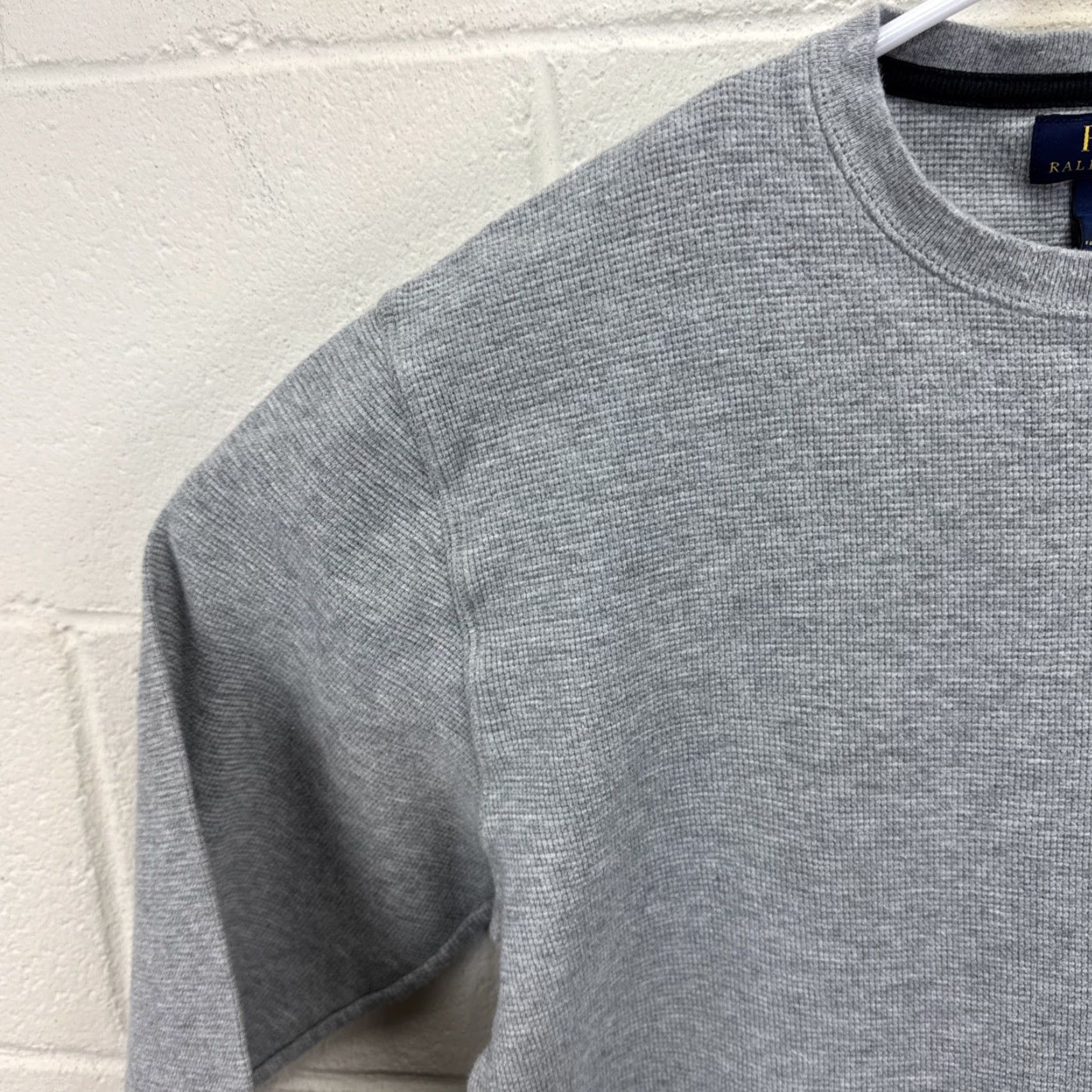 Polo Ralph Lauren Polo Ralph Lauren Men's Classic Fit Thermal Long Sleeve Shirt L Light Gray Size US L / EU 52-54 / 3 - 4 Thumbnail