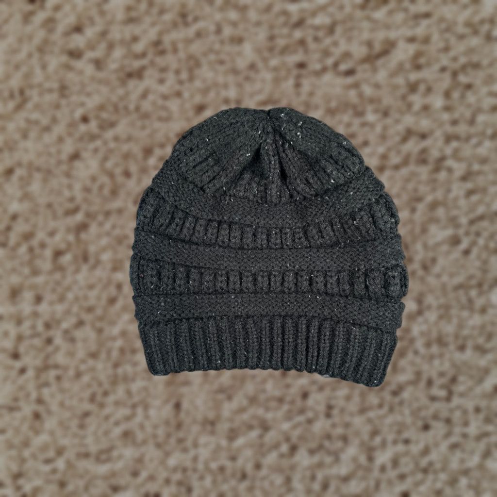 Vintage Time And Tru Beanie Time And Tru Hat Womens One Size Black Knit Polyester Beanie Winter Outdoor Ski Mens Womens Size ONE SIZE - 1 Thumbnail