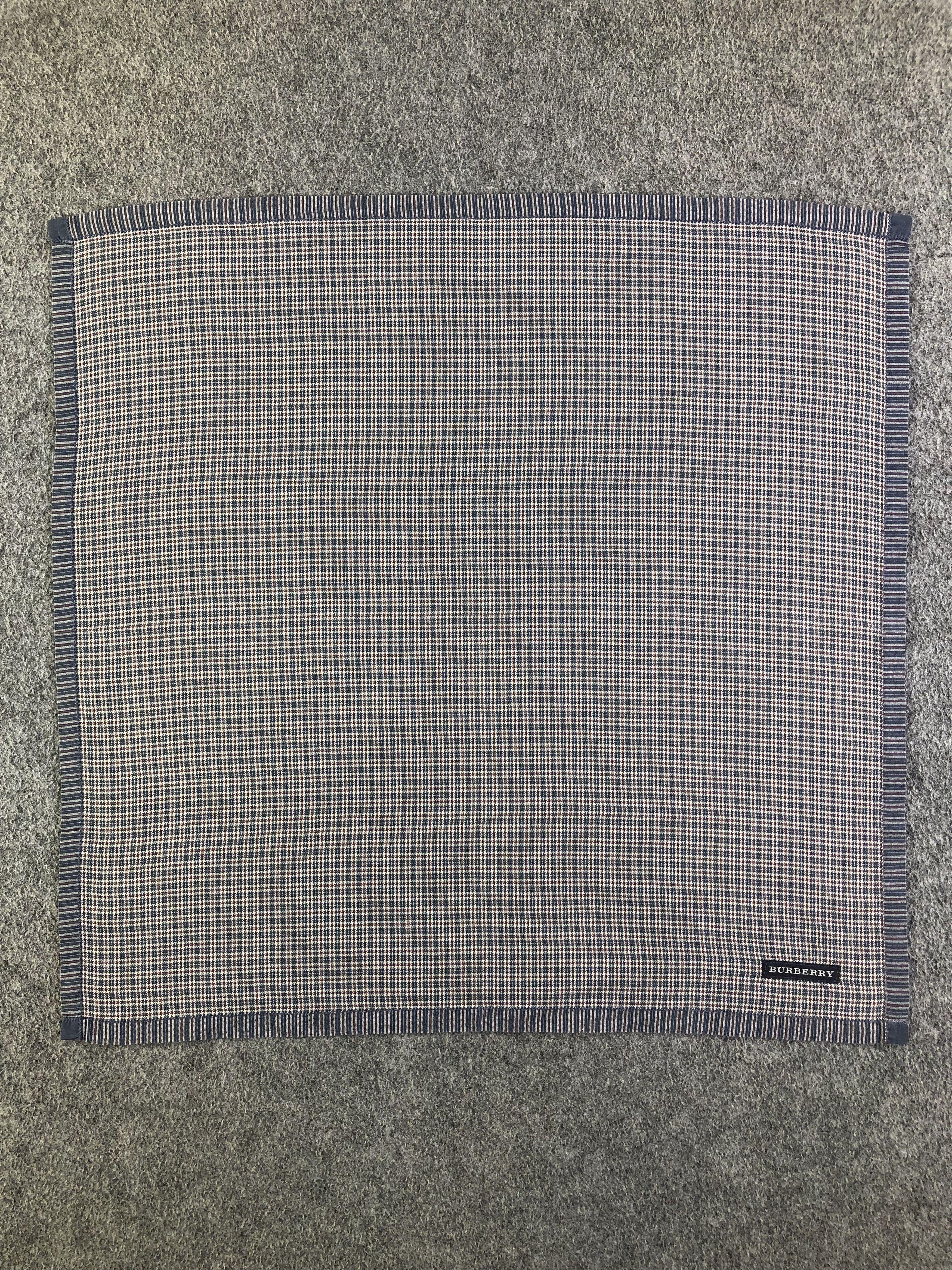 Burberry Burberry Handkerchief / Bandana / Neckerchief C422 Size ONE SIZE - 3 Thumbnail