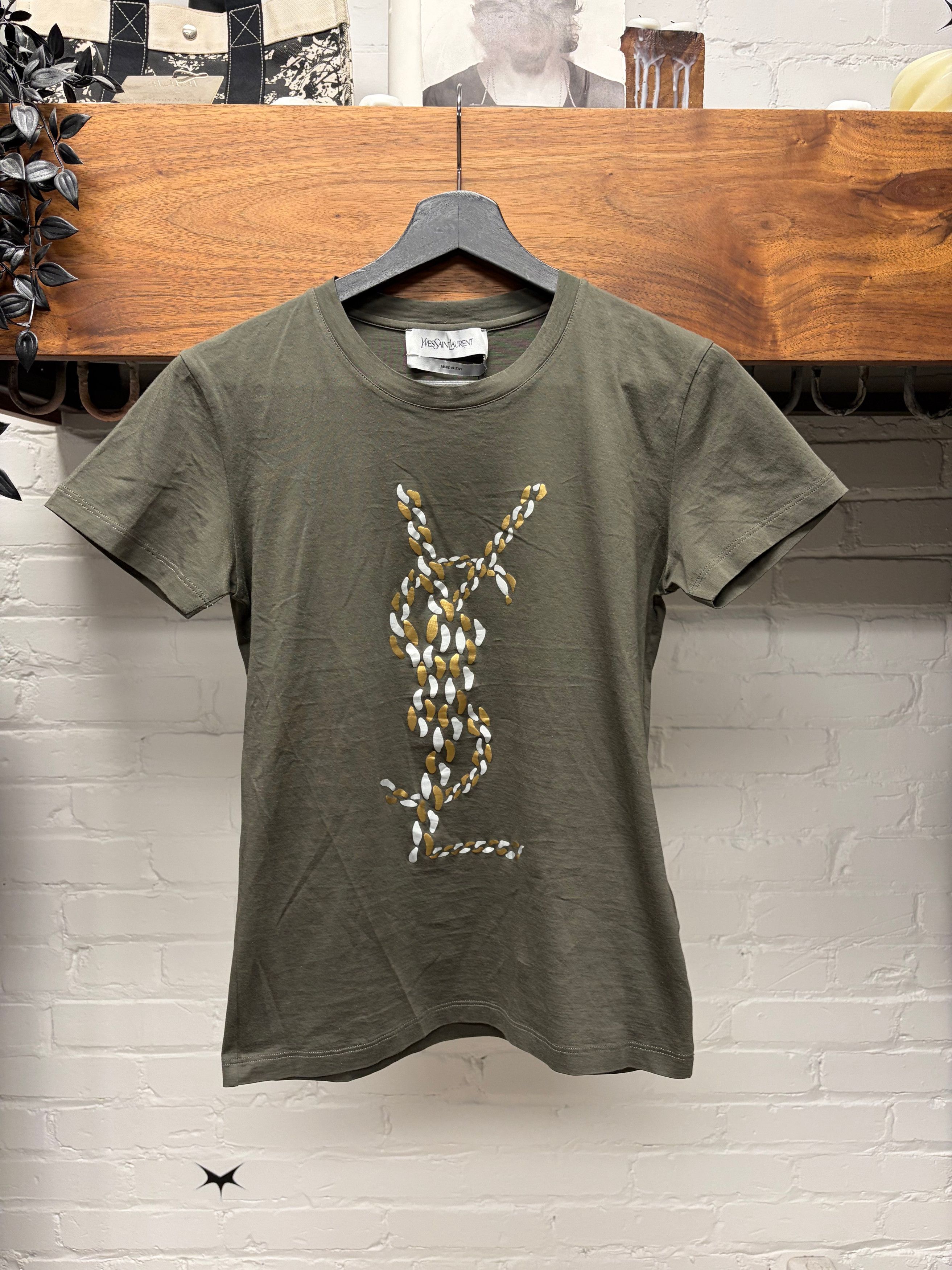 Yves Saint Laurent 2000s Yves Saint Laurent ‘YSL’ Chain Logo T-Shirt Size US S / EU 44-46 / 1 - 1 Thumbnail