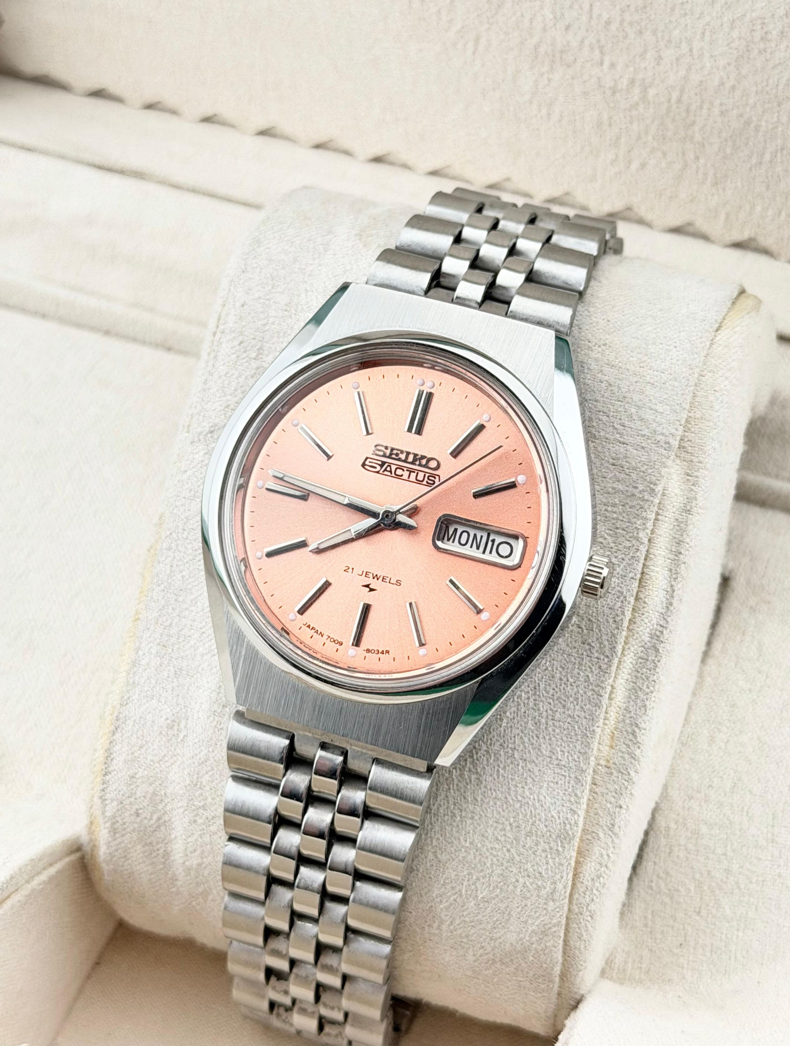 Seiko Elegant Men's Wrist Automatic Watch Size 36 - 6 Thumbnail