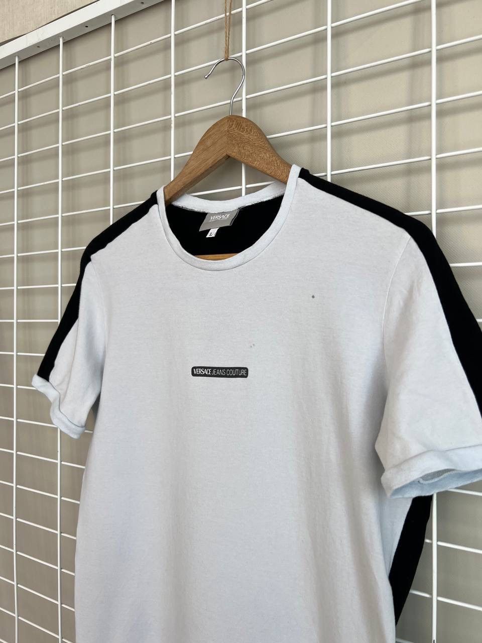 Versace Jeans Couture Versace Jeans Couture Vintage Cotton T-Shirt Mens Size S/M Size US S / EU 44-46 / 1 - 4 Thumbnail