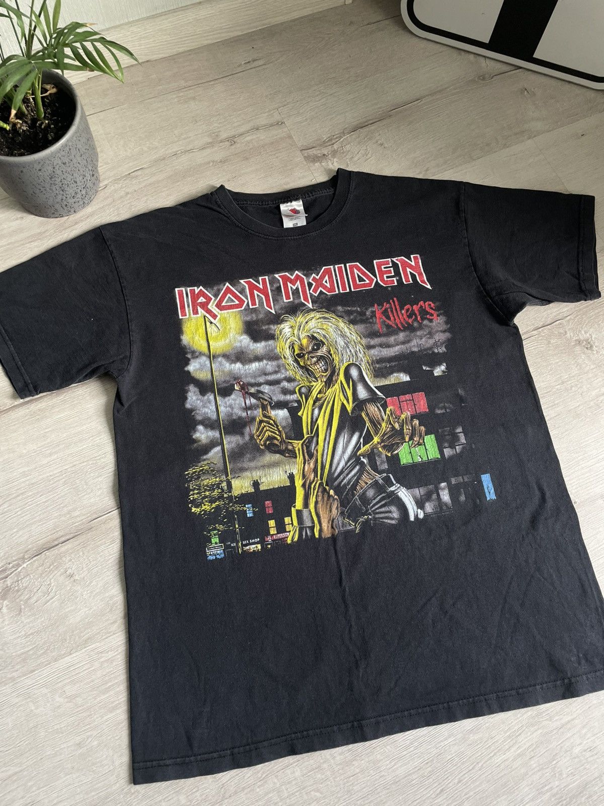 Band Tees Vintage Iron Maiden Killers T-shirt printed Faded Tee Y2k Size US M / EU 48-50 / 2 - 7 Thumbnail
