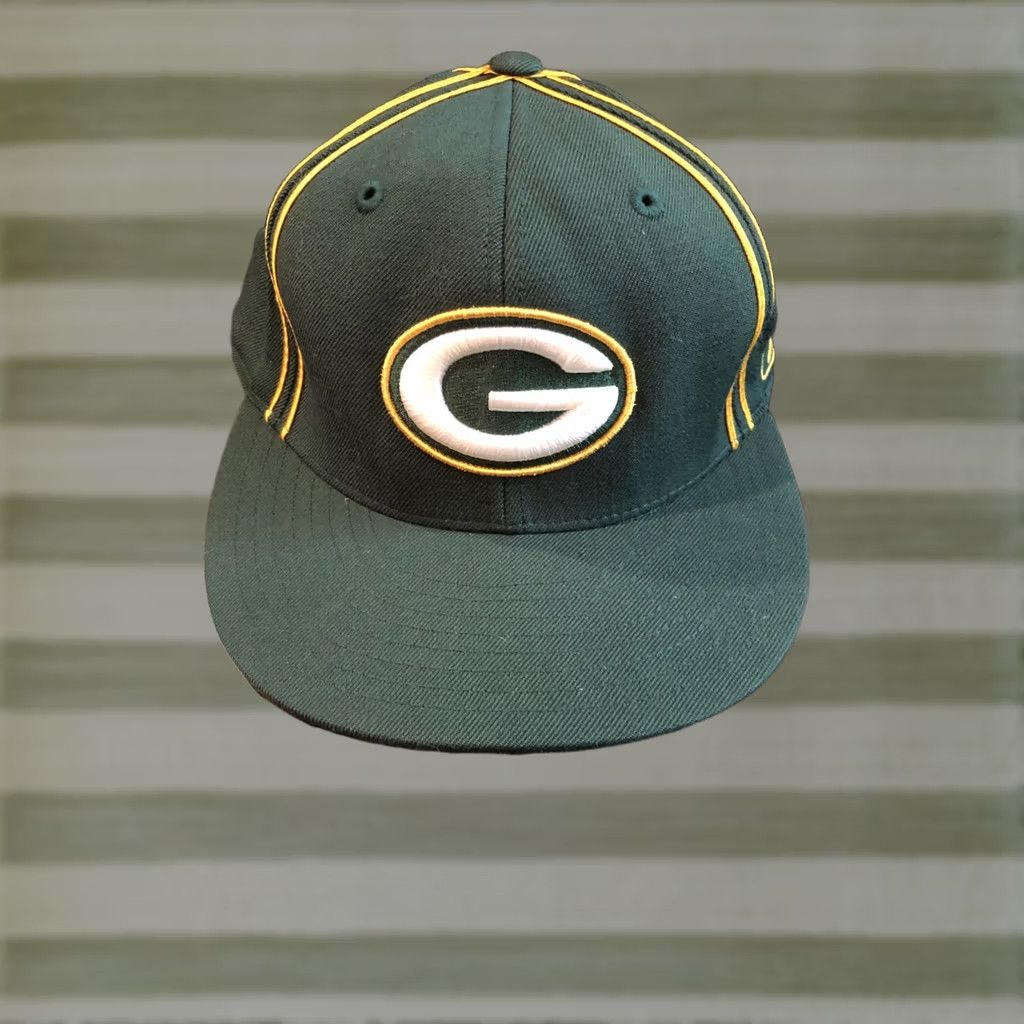 Reebok VINTAGE Reebok Green Bay Packers 100% Wool Fitted Hat Cap Size 7 1/4 Green Baseball Cap Mens Womens Size ONE SIZE - 1 Thumbnail