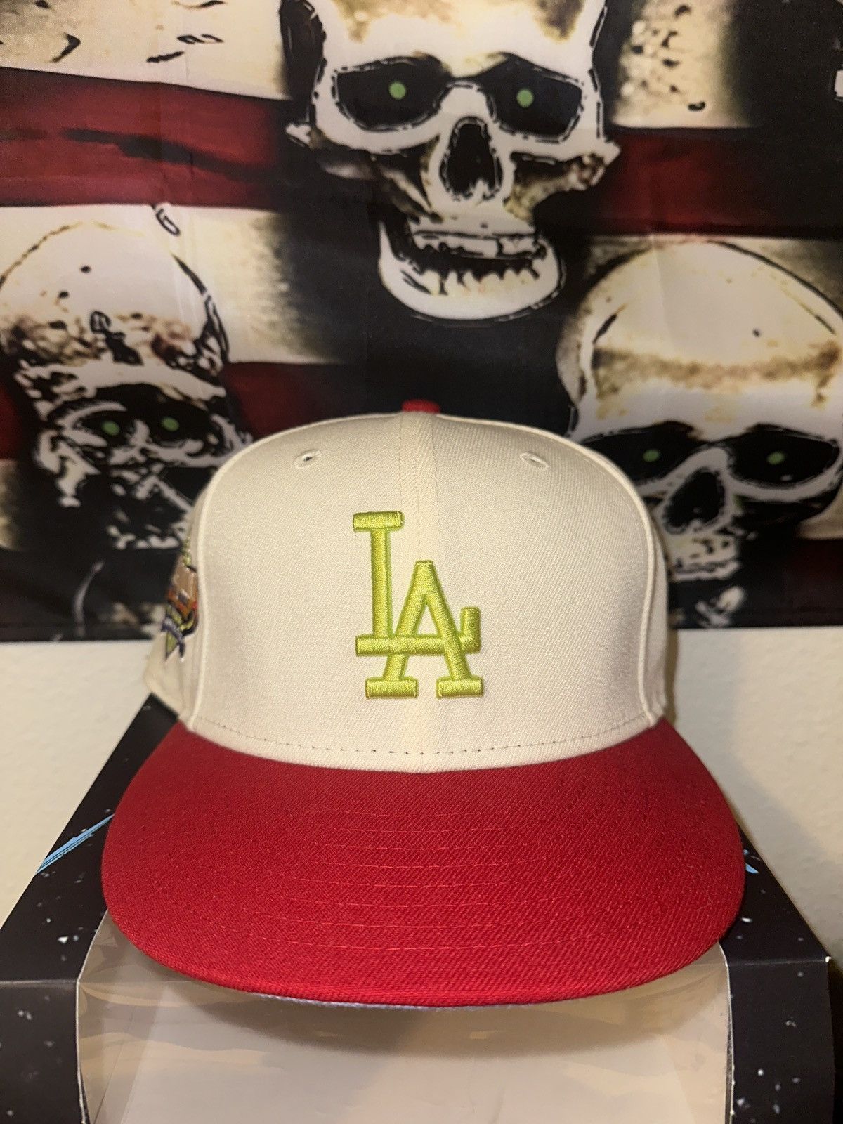 Hat Club × New Era 71/4. Hatclub Los Angeles Fitted Hat Size ONE SIZE - 1 Thumbnail